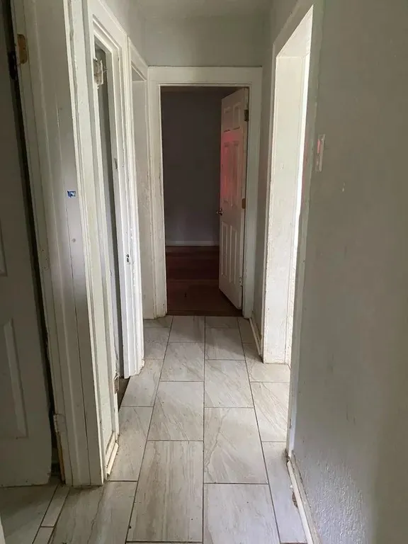 Single Family Residence For Sale in Galveston County , 13 4th Avenue N, Texas City, Texas 77590, 3 Bedroom, 2 Bathroom, Garage spaces, 1,020 Sqft, built in 1948, mls#21379192, Real Estate Agent in Texas City, Homes For Sale in Galveston county, Homes For Sale in Texas City, Realtor in Texas City Texas, Real Estate Brokerage Independent Realty Texas, Luminita Cordes Realtor