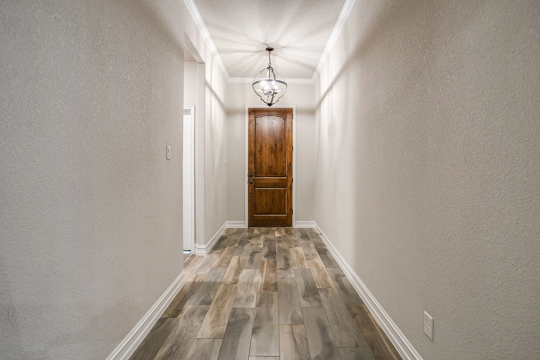 Single Family Residence For Sale in Johnson County , 3005 Nob Hill Drive, Burleson, Texas 76028, 4 Bedroom, 3 Bathroom, 3 Garage spaces, 2,861 Sqft, built in 2021, mls#21378498, Real Estate Agent in Burleson, Homes For Sale in Johnson county, Homes For Sale in Burleson, Realtor in Burleson Texas, Real Estate Brokerage Independent Realty Texas, Luminita Cordes Realtor