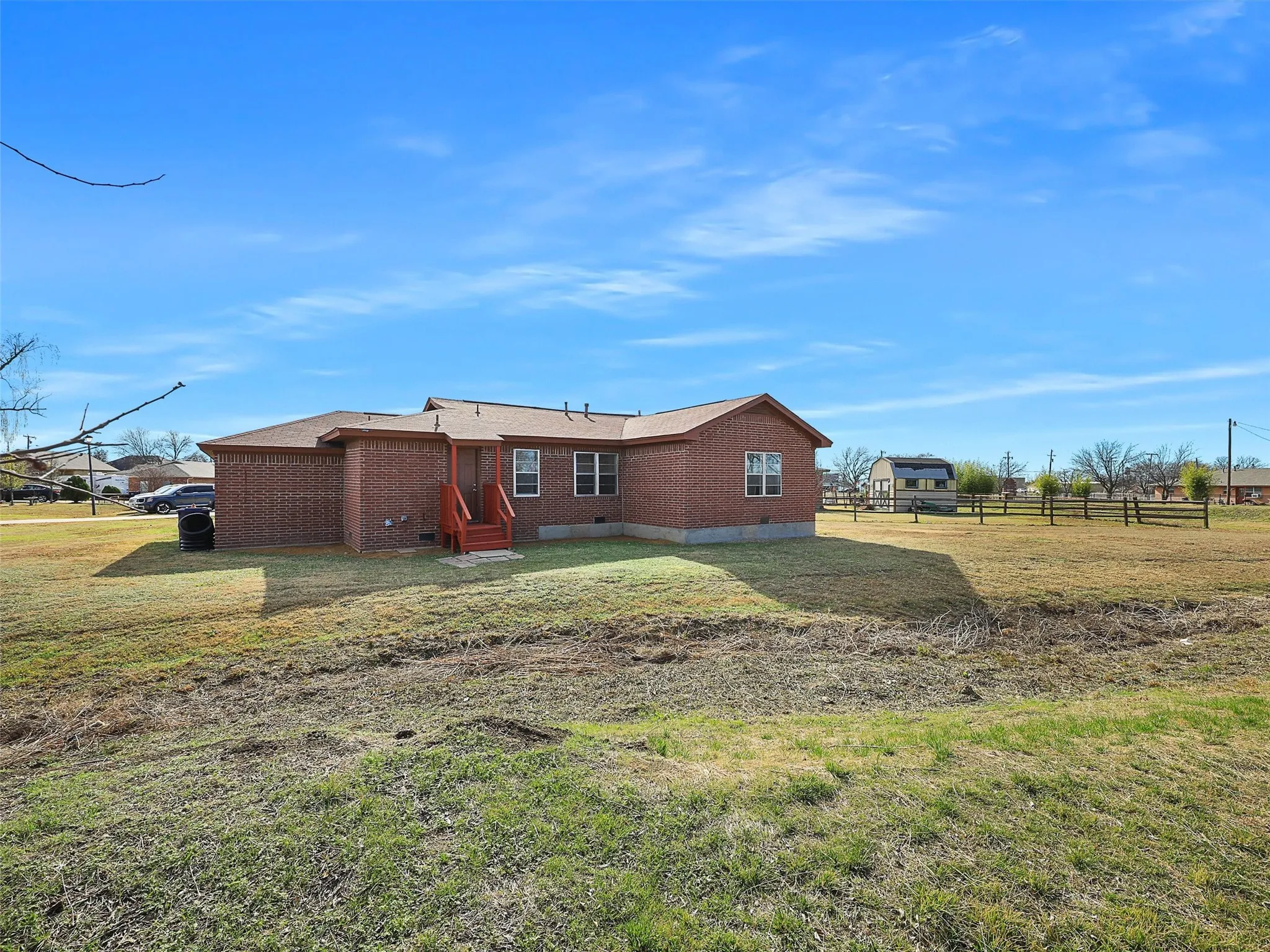 Single Family Residence For Rent in Grayson County , 707 Doris Lane, Gunter, Texas 75058, 3 Bedroom, 2 Bathroom, 2 Garage spaces, 1,249 Sqft, built in 2000, mls#21379193, Real Estate Agent in Gunter, Homes For Rent in Grayson county, Homes For Rent in Gunter, Realtor in Gunter Texas, Real Estate Brokerage Independent Realty Texas, Luminita Cordes Realtor