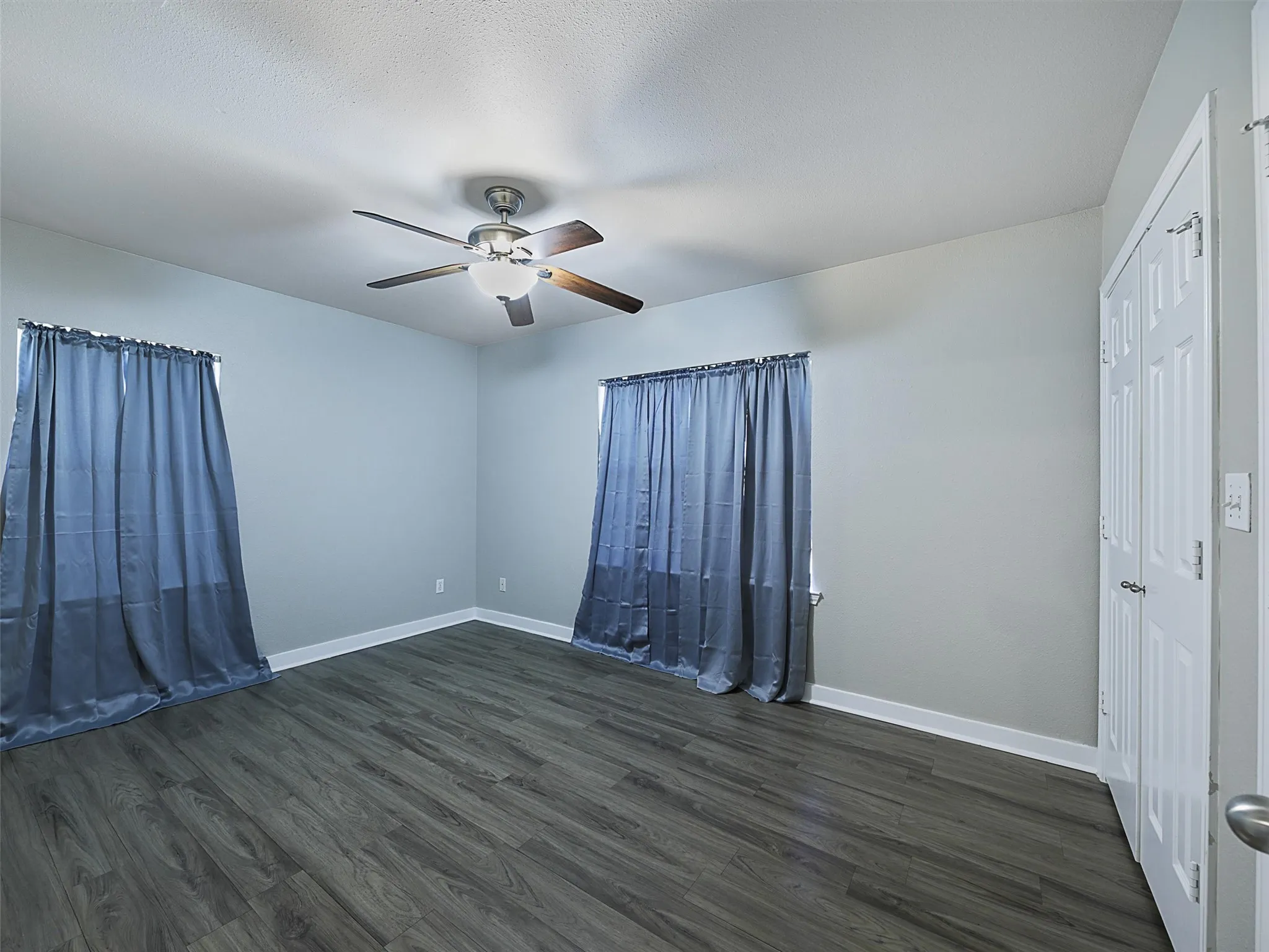 Single Family Residence For Rent in Grayson County , 707 Doris Lane, Gunter, Texas 75058, 3 Bedroom, 2 Bathroom, 2 Garage spaces, 1,249 Sqft, built in 2000, mls#21379193, Real Estate Agent in Gunter, Homes For Rent in Grayson county, Homes For Rent in Gunter, Realtor in Gunter Texas, Real Estate Brokerage Independent Realty Texas, Luminita Cordes Realtor
