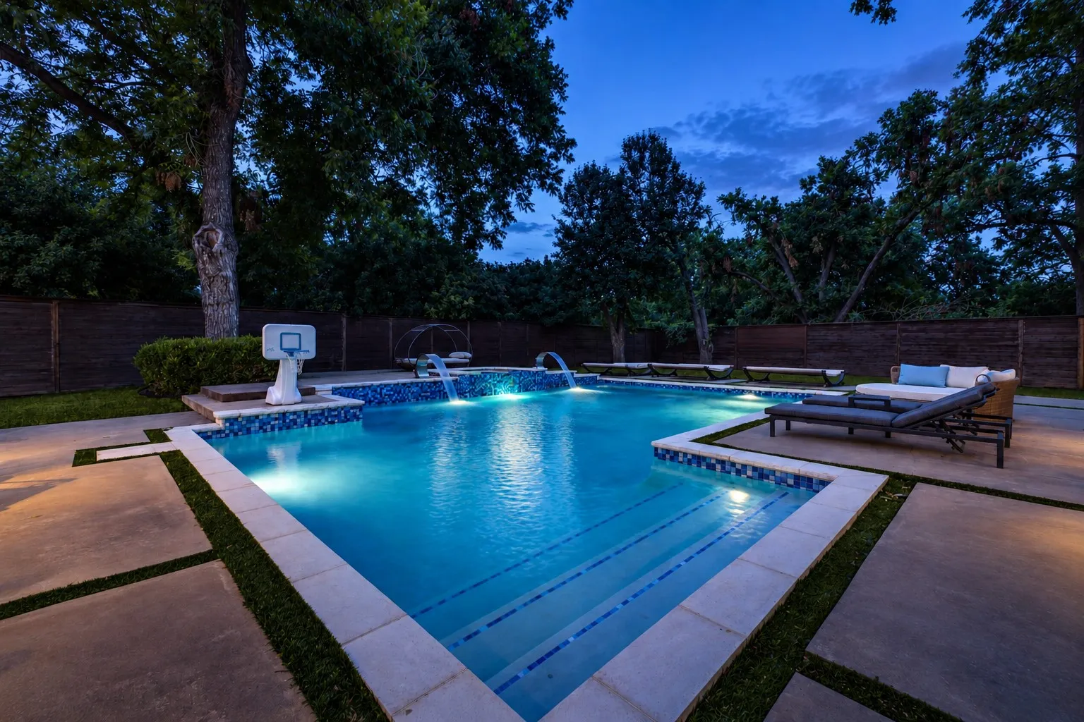Single Family Residence For Sale in Dallas County , 6321 Spring Valley Road, Dallas, Texas 75254, 5 Bedroom, 5 Bathroom, 2 Garage spaces, 4,982 Sqft, built in 1984, mls#21375753, Real Estate Agent in Dallas, Homes For Sale in Dallas county, Homes For Sale in Dallas, Realtor in Dallas Texas, Real Estate Brokerage Independent Realty Texas, Luminita Cordes Realtor