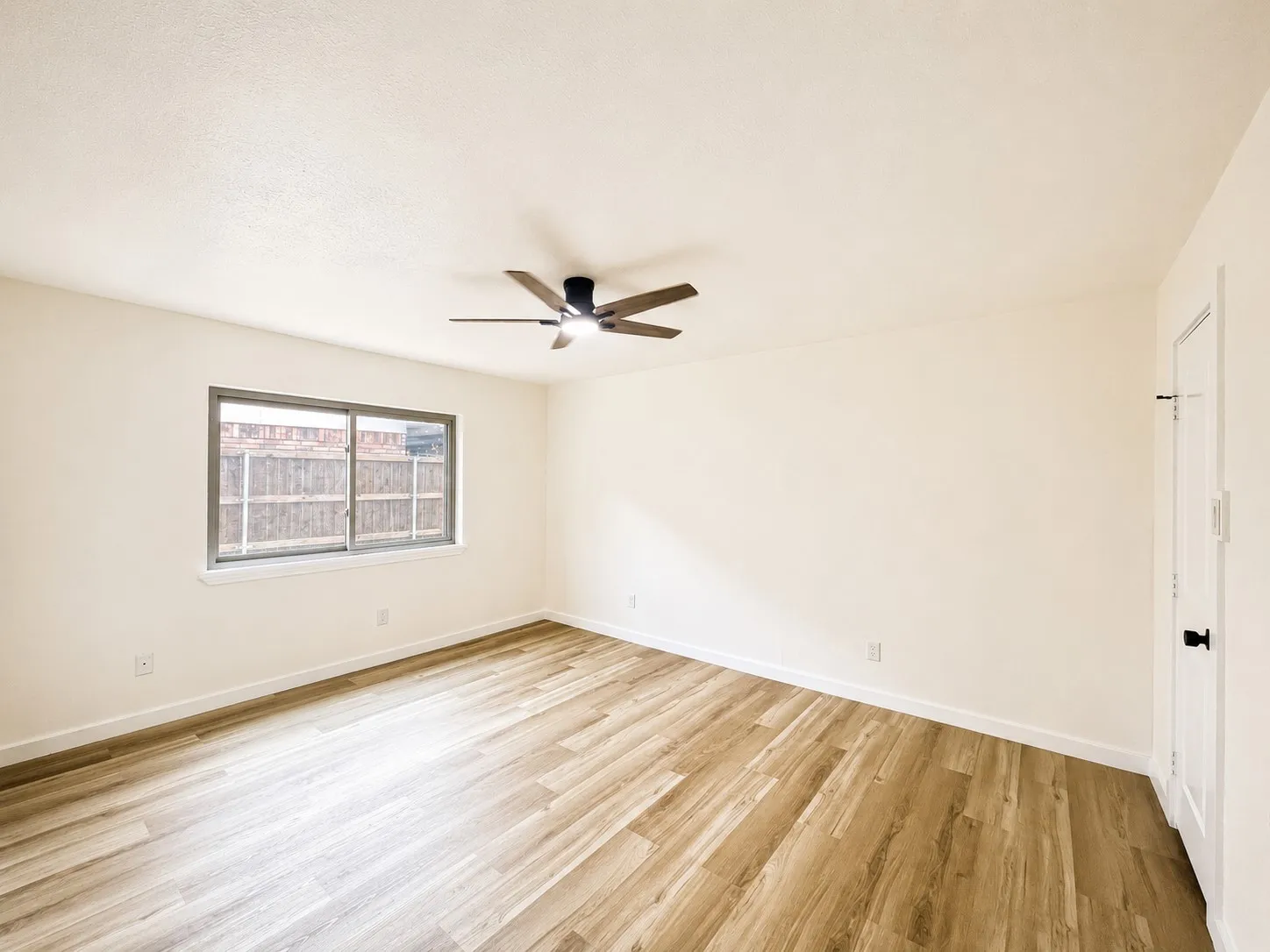Single Family Residence For Sale in Collin County , 6417 Rainier Road, Plano, Texas 75023, 4 Bedroom, 2 Bathroom, 2 Garage spaces, 2,113 Sqft, built in 1978, mls#21377252, Real Estate Agent in Plano, Homes For Sale in Collin county, Homes For Sale in Plano, Realtor in Plano Texas, Real Estate Brokerage Independent Realty Texas, Luminita Cordes Realtor