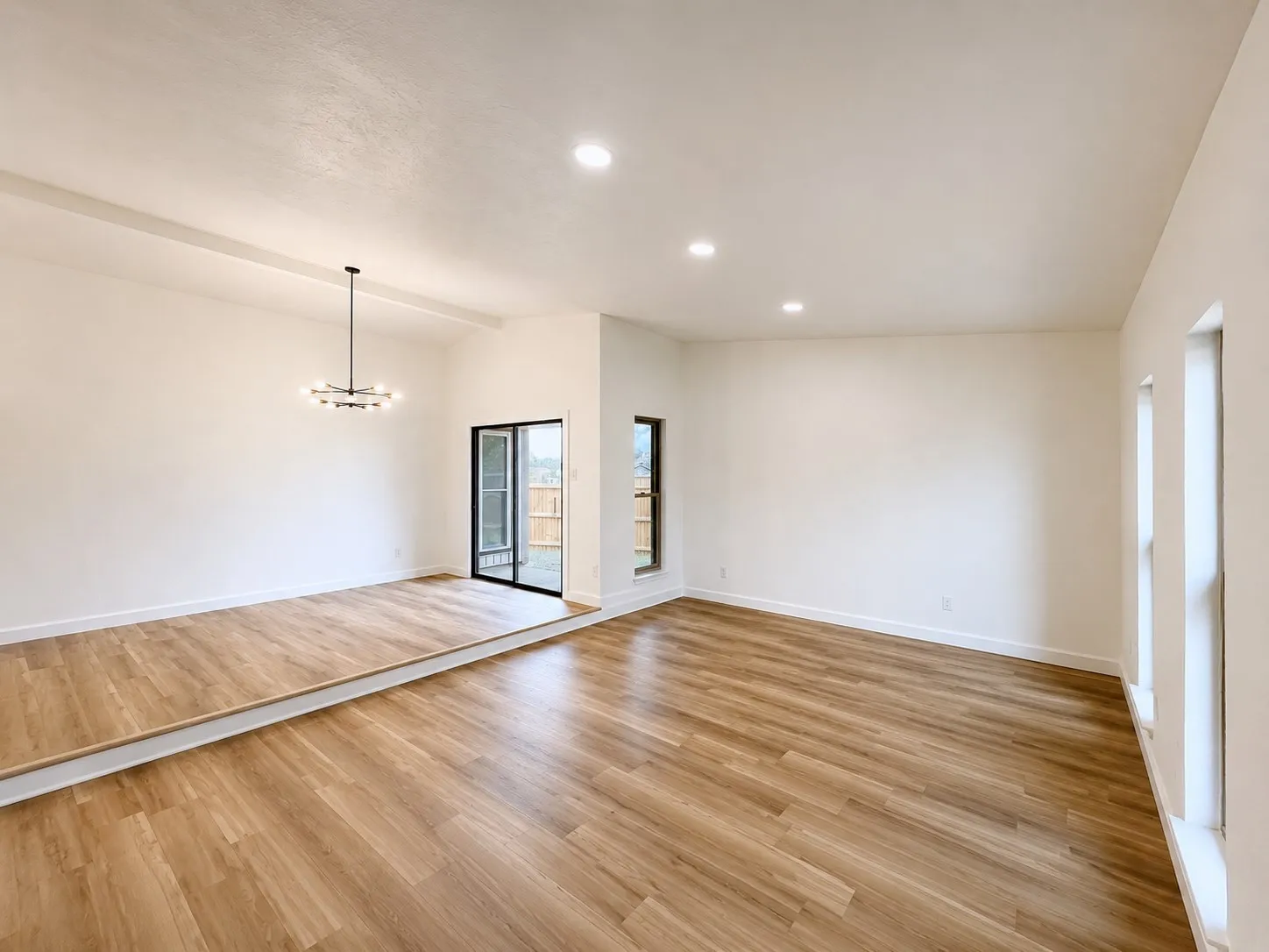 Single Family Residence For Sale in Collin County , 6417 Rainier Road, Plano, Texas 75023, 4 Bedroom, 2 Bathroom, 2 Garage spaces, 2,113 Sqft, built in 1978, mls#21377252, Real Estate Agent in Plano, Homes For Sale in Collin county, Homes For Sale in Plano, Realtor in Plano Texas, Real Estate Brokerage Independent Realty Texas, Luminita Cordes Realtor