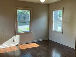 Single Family Residence For Rent in Tarrant County , 2704 W Bewick Street, Fort Worth, Texas 76109, 2 Bedroom, 1 Bathroom, Garage spaces, 1,032 Sqft, built in 1947, mls#21376662, Real Estate Agent in Fort Worth, Homes For Rent in Tarrant county, Homes For Rent in Fort Worth, Realtor in Fort Worth Texas, Real Estate Brokerage Independent Realty Texas, Luminita Cordes Realtor