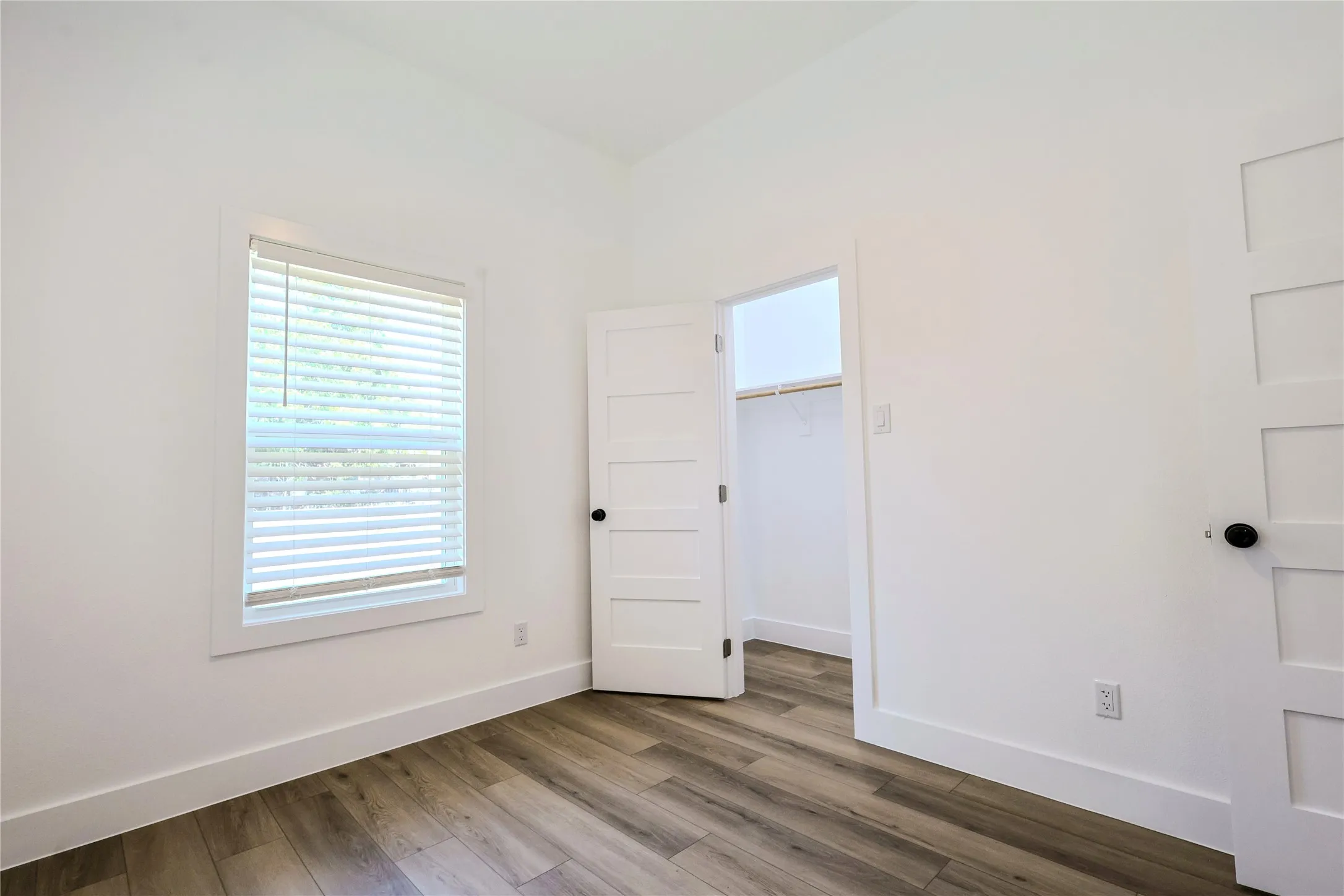 Single Family Residence For Rent in Ellis County , 609 N Getzendaner Avenue, Waxahachie, Texas 75165, 3 Bedroom, 2 Bathroom, 1 Garage spaces, 1,320 Sqft, built in 2026, mls#21379197, Real Estate Agent in Waxahachie, Homes For Rent in Ellis county, Homes For Rent in Waxahachie, Realtor in Waxahachie Texas, Real Estate Brokerage Independent Realty Texas, Luminita Cordes Realtor
