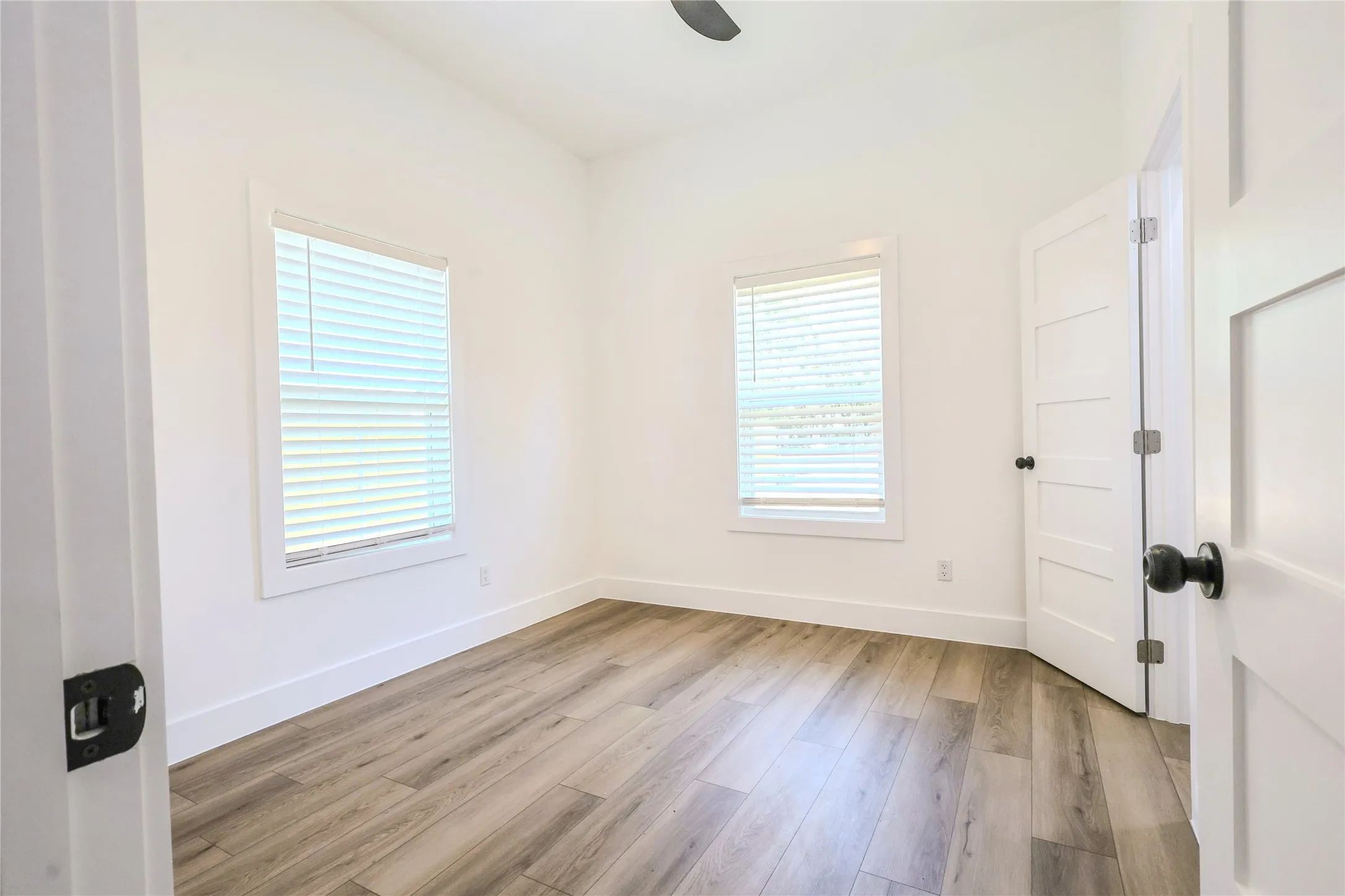 Single Family Residence For Rent in Ellis County , 609 N Getzendaner Avenue, Waxahachie, Texas 75165, 3 Bedroom, 2 Bathroom, 1 Garage spaces, 1,320 Sqft, built in 2026, mls#21379197, Real Estate Agent in Waxahachie, Homes For Rent in Ellis county, Homes For Rent in Waxahachie, Realtor in Waxahachie Texas, Real Estate Brokerage Independent Realty Texas, Luminita Cordes Realtor