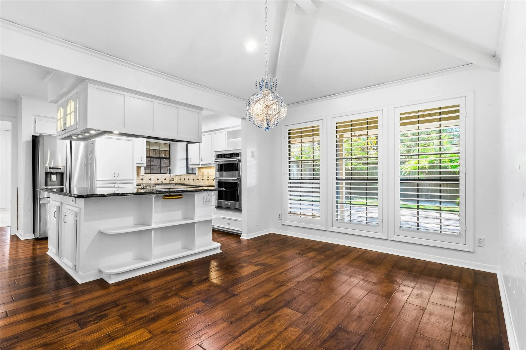 Single Family Residence For Sale in Collin County , 6604 Garfield Drive, Plano, Texas 75023, 4 Bedroom, 4 Bathroom, 2 Garage spaces, 2,803 Sqft, built in 1983, mls#21379157, Real Estate Agent in Plano, Homes For Sale in Collin county, Homes For Sale in Plano, Realtor in Plano Texas, Real Estate Brokerage Independent Realty Texas, Luminita Cordes Realtor