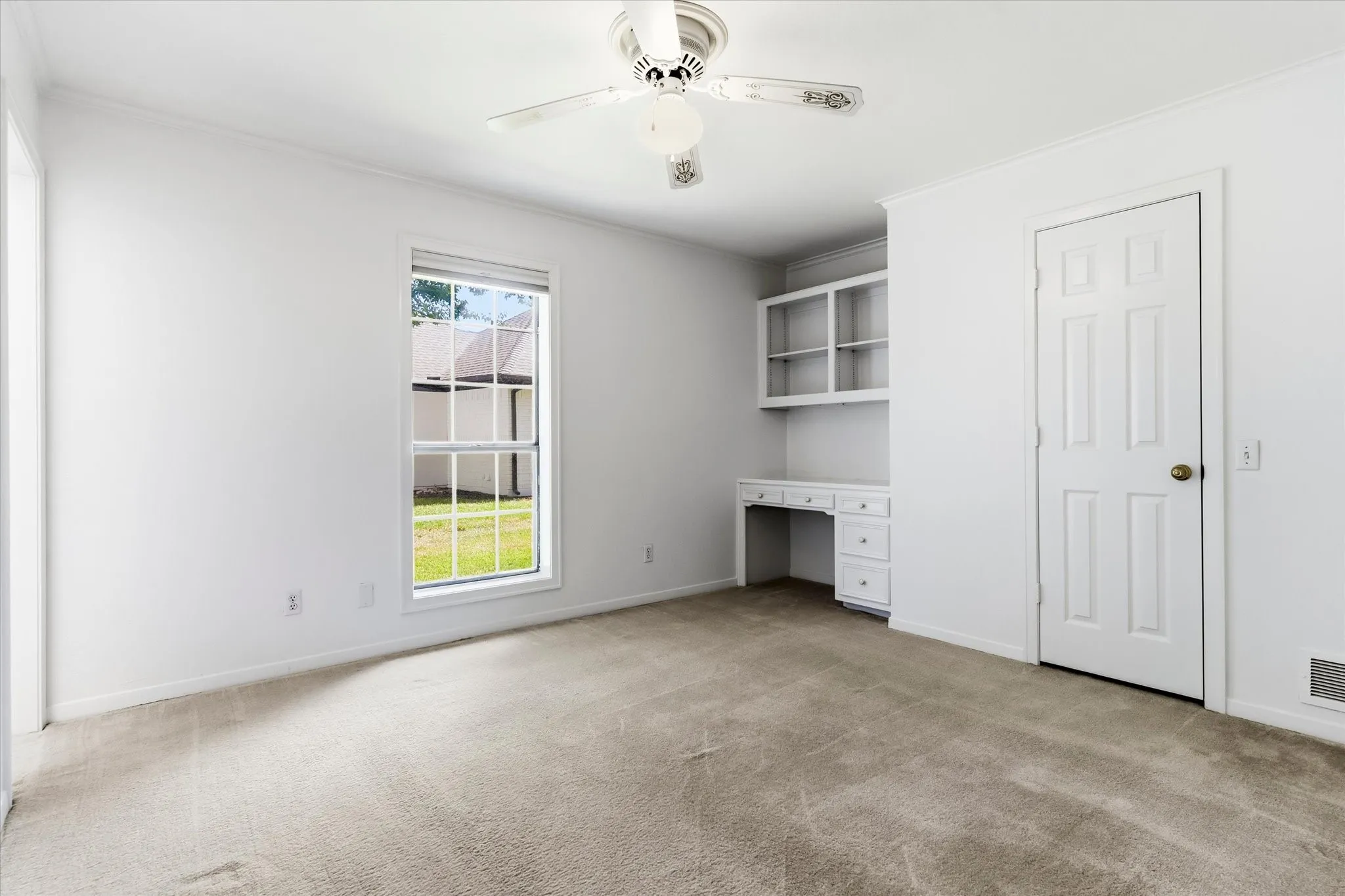 Single Family Residence For Sale in Collin County , 6604 Garfield Drive, Plano, Texas 75023, 4 Bedroom, 4 Bathroom, 2 Garage spaces, 2,803 Sqft, built in 1983, mls#21379157, Real Estate Agent in Plano, Homes For Sale in Collin county, Homes For Sale in Plano, Realtor in Plano Texas, Real Estate Brokerage Independent Realty Texas, Luminita Cordes Realtor