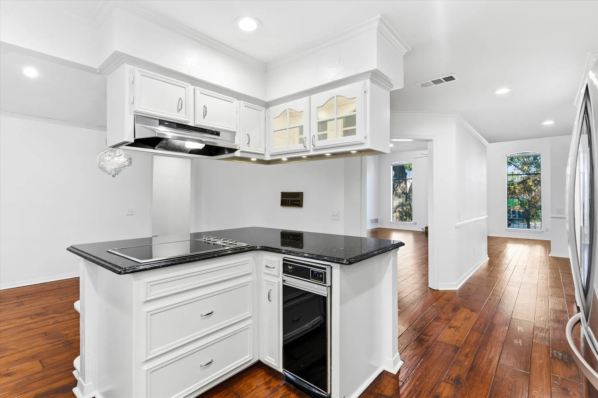 Single Family Residence For Sale in Collin County , 6604 Garfield Drive, Plano, Texas 75023, 4 Bedroom, 4 Bathroom, 2 Garage spaces, 2,803 Sqft, built in 1983, mls#21379157, Real Estate Agent in Plano, Homes For Sale in Collin county, Homes For Sale in Plano, Realtor in Plano Texas, Real Estate Brokerage Independent Realty Texas, Luminita Cordes Realtor