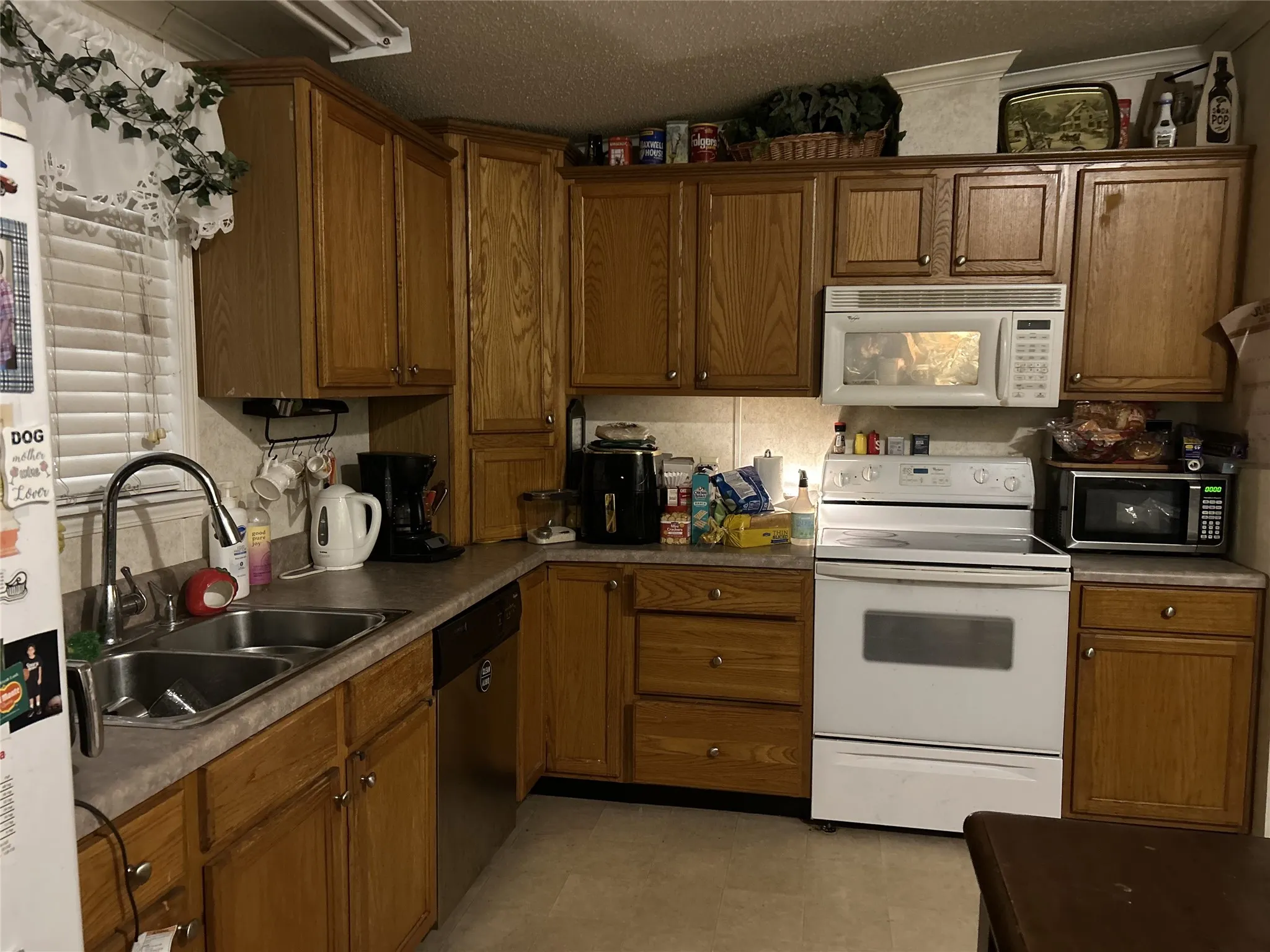 Mobile Home For Sale in Kaufman County , 7099 Terry Lea Lane, Forney, Texas 75126, 2 Bedroom, 2 Bathroom, Garage spaces, 1,484 Sqft, built in 2002, mls#21379196, Real Estate Agent in Forney, Homes For Sale in Kaufman county, Homes For Sale in Forney, Realtor in Forney Texas, Real Estate Brokerage Independent Realty Texas, Luminita Cordes Realtor