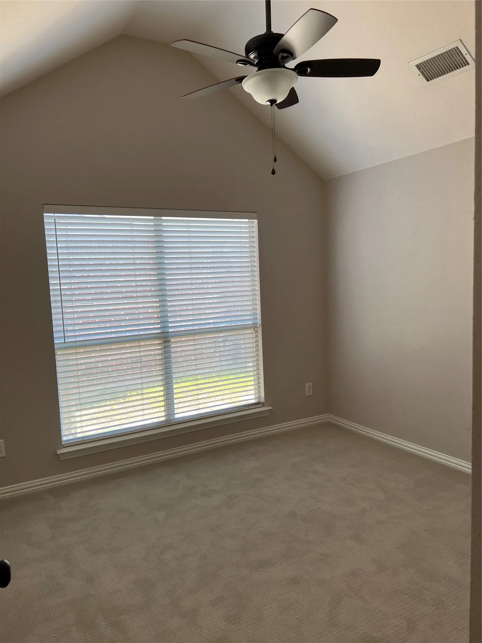 Single Family Residence For Rent in Collin County , 5004 Enclave Court, Mc Kinney, Texas 75072, 3 Bedroom, 2 Bathroom, 2 Garage spaces, 2,029 Sqft, built in 1997, mls#21378742, Real Estate Agent in Mc Kinney, Homes For Rent in Collin county, Homes For Rent in Mc Kinney, Realtor in Mc Kinney Texas, Real Estate Brokerage Independent Realty Texas, Luminita Cordes Realtor