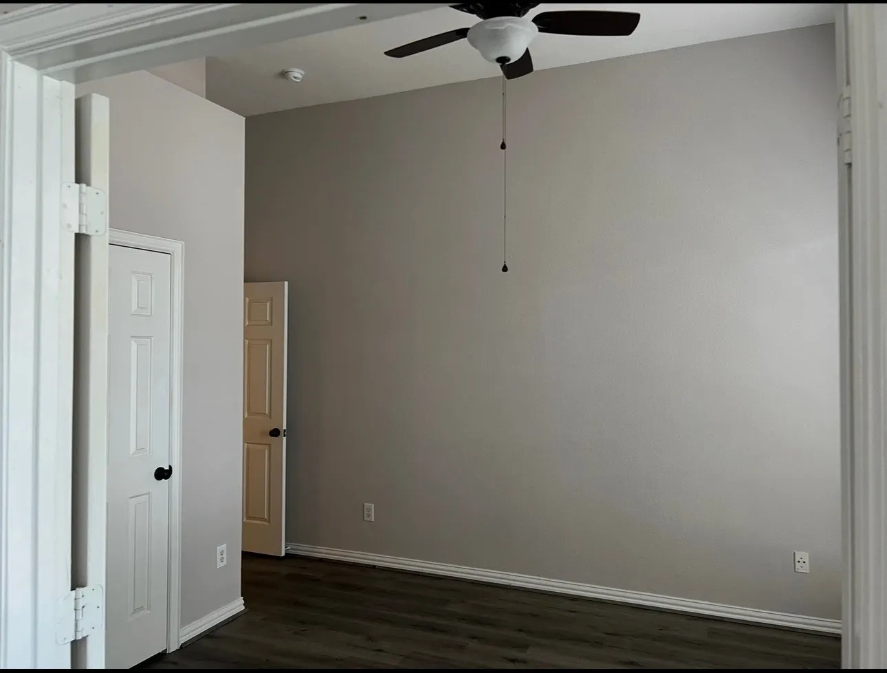 Single Family Residence For Rent in Collin County , 5004 Enclave Court, Mc Kinney, Texas 75072, 3 Bedroom, 2 Bathroom, 2 Garage spaces, 2,029 Sqft, built in 1997, mls#21378742, Real Estate Agent in Mc Kinney, Homes For Rent in Collin county, Homes For Rent in Mc Kinney, Realtor in Mc Kinney Texas, Real Estate Brokerage Independent Realty Texas, Luminita Cordes Realtor