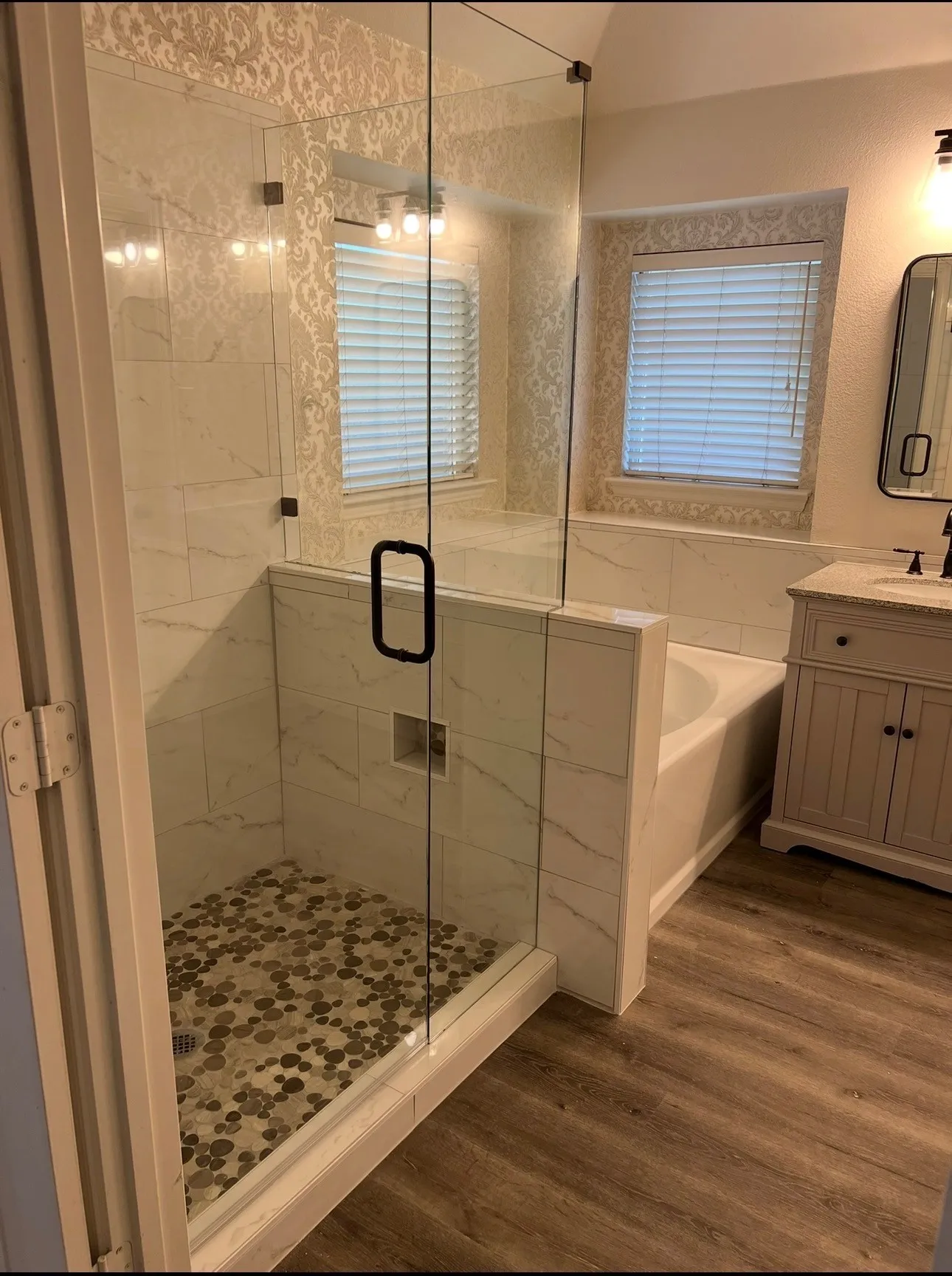 Single Family Residence For Rent in Collin County , 5004 Enclave Court, Mc Kinney, Texas 75072, 3 Bedroom, 2 Bathroom, 2 Garage spaces, 2,029 Sqft, built in 1997, mls#21378742, Real Estate Agent in Mc Kinney, Homes For Rent in Collin county, Homes For Rent in Mc Kinney, Realtor in Mc Kinney Texas, Real Estate Brokerage Independent Realty Texas, Luminita Cordes Realtor