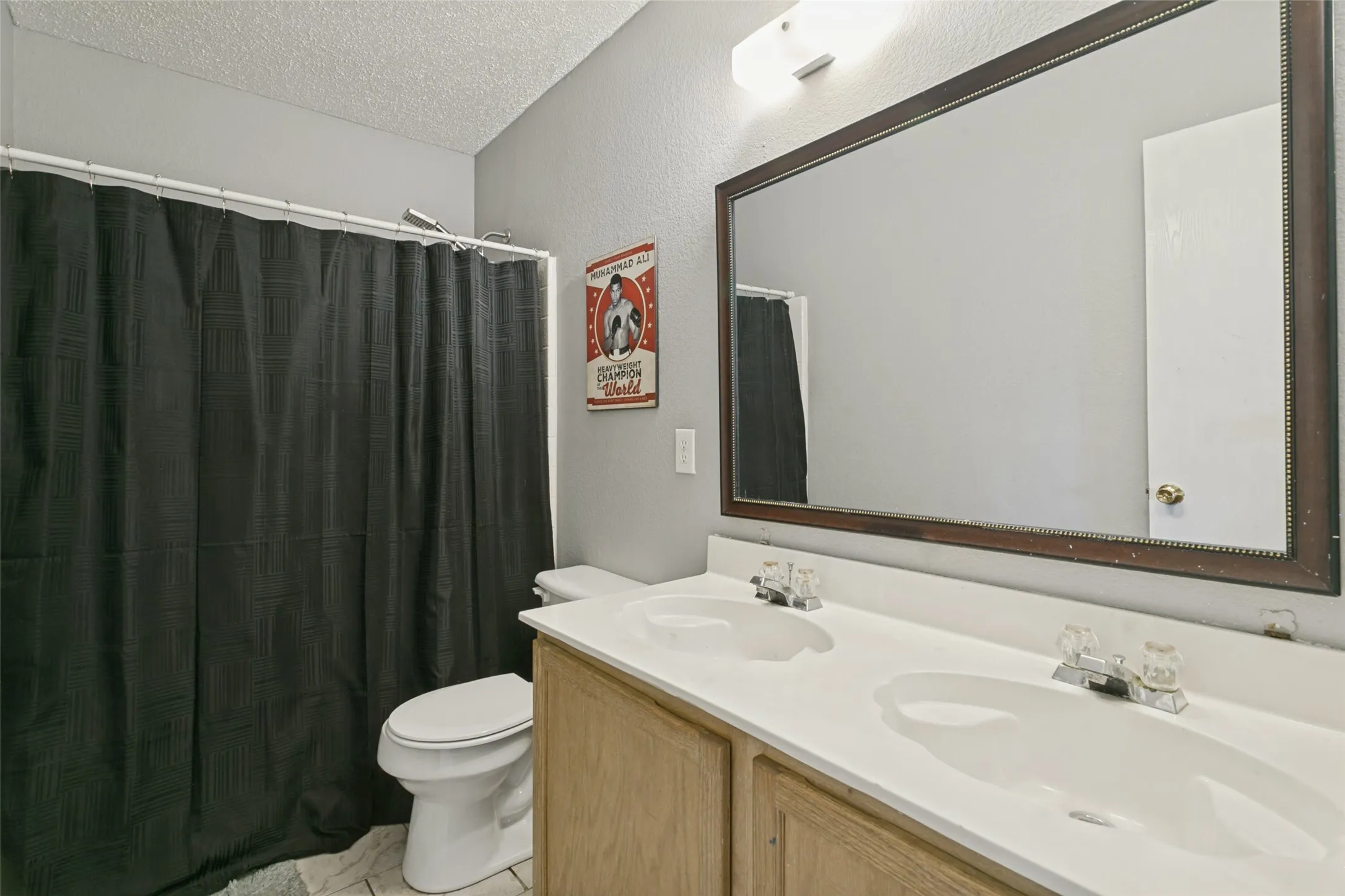 Single Family Residence For Sale in Tarrant County , 3925 Stonewick Court, Fort Worth, Texas 76123, 4 Bedroom, 3 Bathroom, 2 Garage spaces, 2,644 Sqft, built in 1999, mls#21356467, Real Estate Agent in Fort Worth, Homes For Sale in Tarrant county, Homes For Sale in Fort Worth, Realtor in Fort Worth Texas, Real Estate Brokerage Independent Realty Texas, Luminita Cordes Realtor