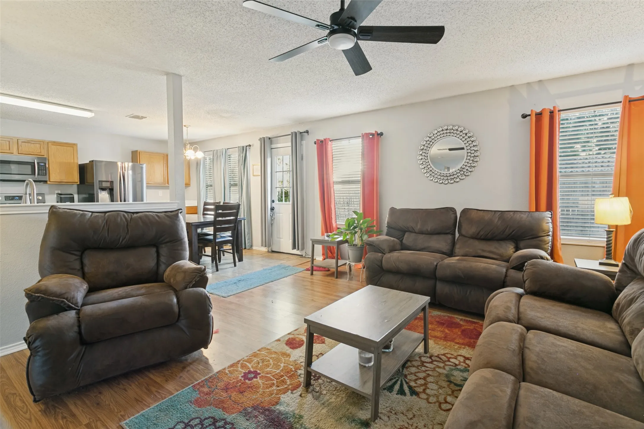 Single Family Residence For Sale in Tarrant County , 3925 Stonewick Court, Fort Worth, Texas 76123, 4 Bedroom, 3 Bathroom, 2 Garage spaces, 2,644 Sqft, built in 1999, mls#21356467, Real Estate Agent in Fort Worth, Homes For Sale in Tarrant county, Homes For Sale in Fort Worth, Realtor in Fort Worth Texas, Real Estate Brokerage Independent Realty Texas, Luminita Cordes Realtor