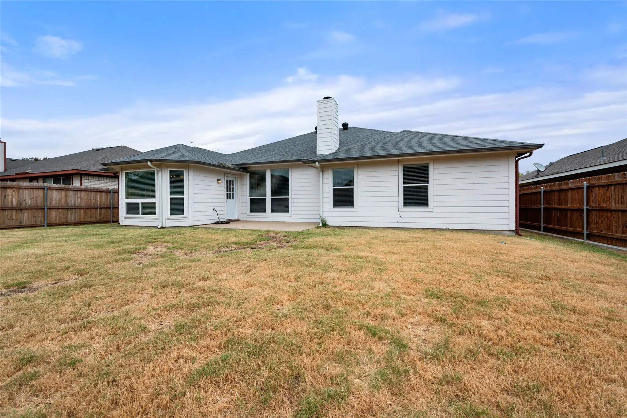 Single Family Residence For Sale in Johnson County , 1017 Caleb Street, Burleson, Texas 76028, 3 Bedroom, 2 Bathroom, 2 Garage spaces, 1,959 Sqft, built in 2002, mls#21378273, Real Estate Agent in Burleson, Homes For Sale in Johnson county, Homes For Sale in Burleson, Realtor in Burleson Texas, Real Estate Brokerage Independent Realty Texas, Luminita Cordes Realtor