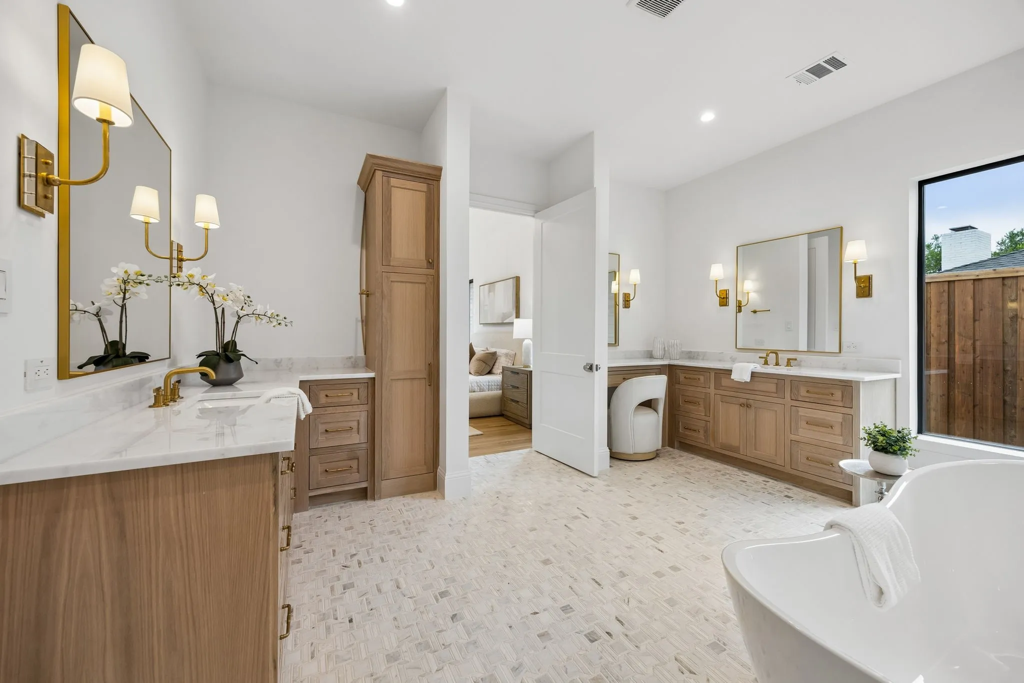 Single Family Residence For Sale in Dallas County , 10128 Coppedge Lane, Dallas, Texas 75229, 5 Bedroom, 8 Bathroom, 3 Garage spaces, 6,592 Sqft, built in 2025, mls#21379213, Real Estate Agent in Dallas, Homes For Sale in Dallas county, Homes For Sale in Dallas, Realtor in Dallas Texas, Real Estate Brokerage Independent Realty Texas, Luminita Cordes Realtor
