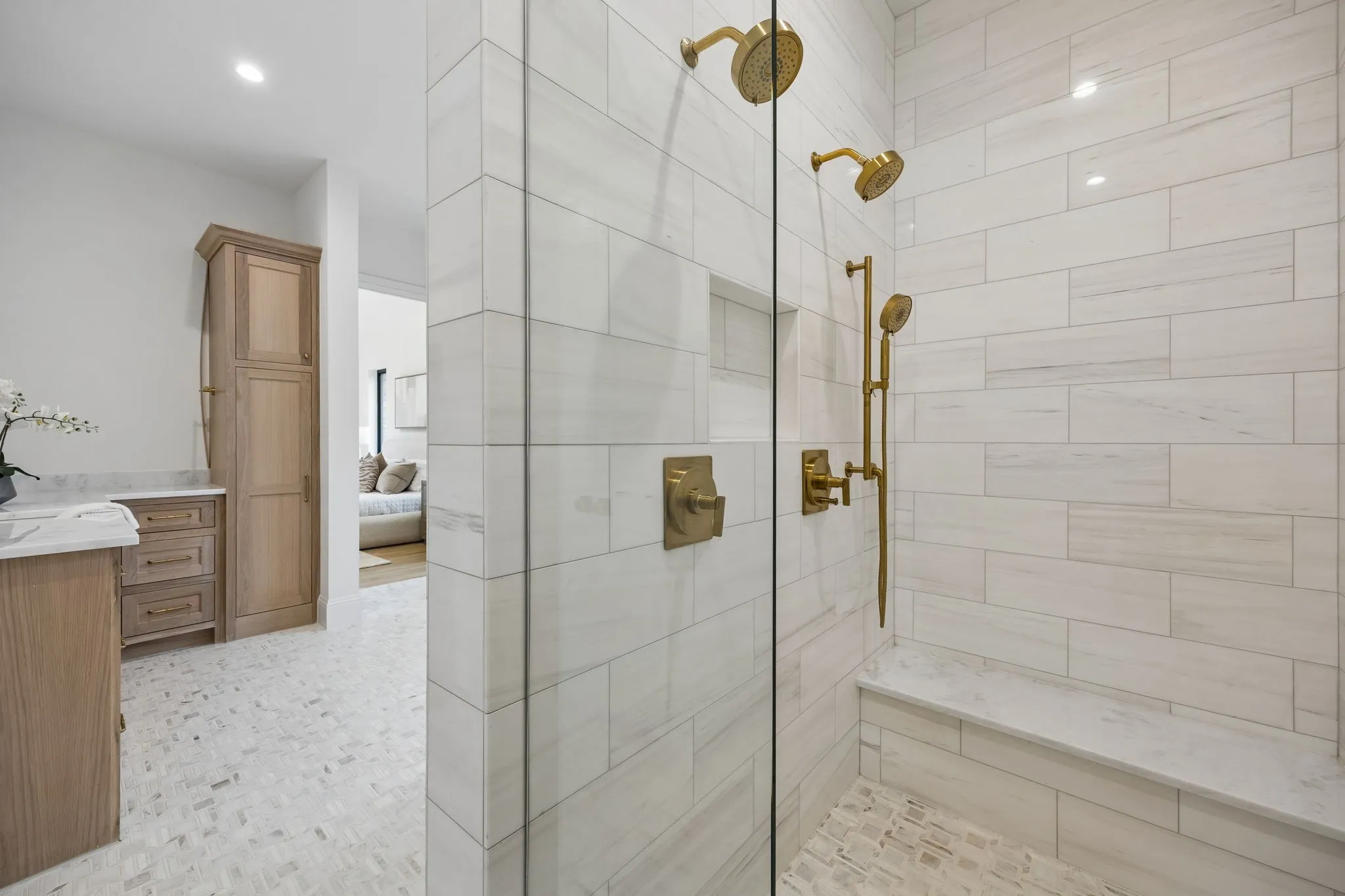Primary shower with two shower heads
