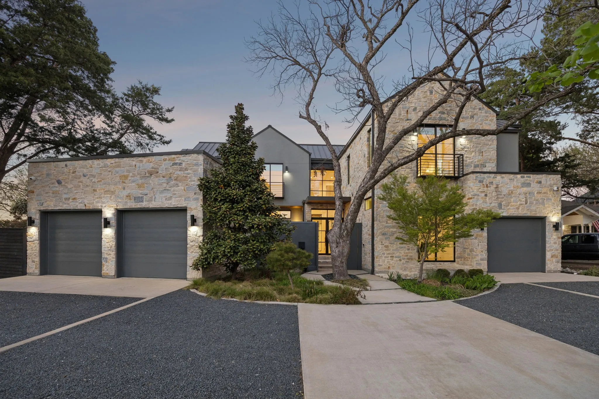 Single Family Residence For Rent in Dallas County , 4323 Middleton Road, Dallas, Texas 75229, 5 Bedroom, 7 Bathroom, 3 Garage spaces, 5,945 Sqft, built in 2023, mls#21379214, Real Estate Agent in Dallas, Homes For Rent in Dallas county, Homes For Rent in Dallas, Realtor in Dallas Texas, Real Estate Brokerage Independent Realty Texas, Luminita Cordes Realtor