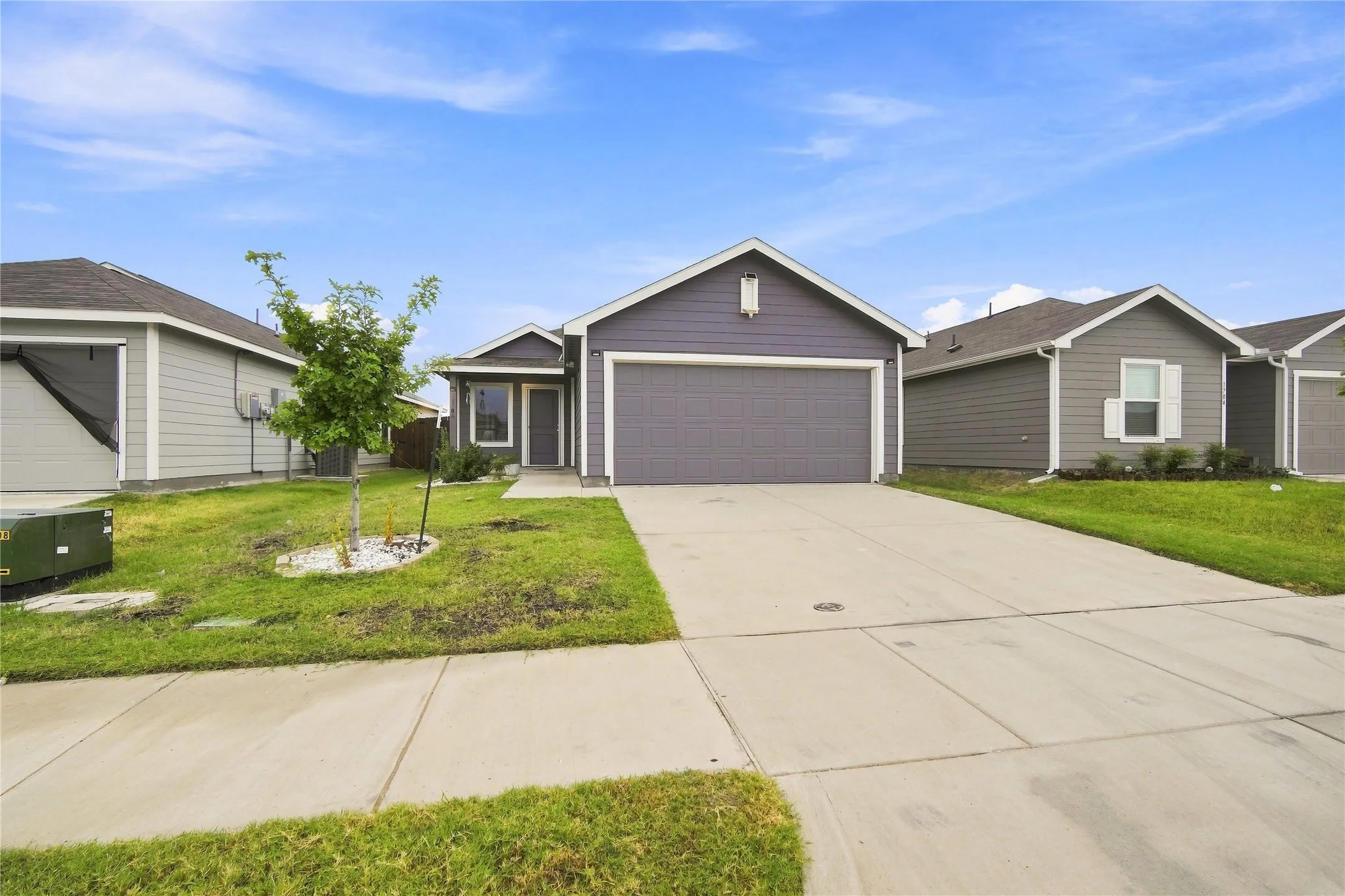 Single Family Residence For Rent in Kaufman County , 1706 Horizons Hill, Crandall, Texas 75114, 3 Bedroom, 2 Bathroom, 2 Garage spaces, 1,266 Sqft, built in 2023, mls#21378751, Real Estate Agent in Crandall, Homes For Rent in Kaufman county, Homes For Rent in Crandall, Realtor in Crandall Texas, Real Estate Brokerage Independent Realty Texas, Luminita Cordes Realtor