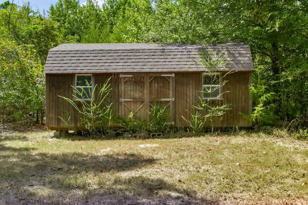 Single Family Residence For Sale in Upshur County , 11668 FM 2454, Pittsburg, Texas 75686, 4 Bedroom, 4 Bathroom, 2 Garage spaces, 2,826 Sqft, built in 2005, mls#21379231, Real Estate Agent in Pittsburg, Homes For Sale in Upshur county, Homes For Sale in Pittsburg, Realtor in Pittsburg Texas, Real Estate Brokerage Independent Realty Texas, Luminita Cordes Realtor