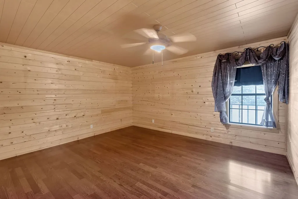 Single Family Residence For Sale in Upshur County , 11668 FM 2454, Pittsburg, Texas 75686, 4 Bedroom, 4 Bathroom, 2 Garage spaces, 2,826 Sqft, built in 2005, mls#21379231, Real Estate Agent in Pittsburg, Homes For Sale in Upshur county, Homes For Sale in Pittsburg, Realtor in Pittsburg Texas, Real Estate Brokerage Independent Realty Texas, Luminita Cordes Realtor