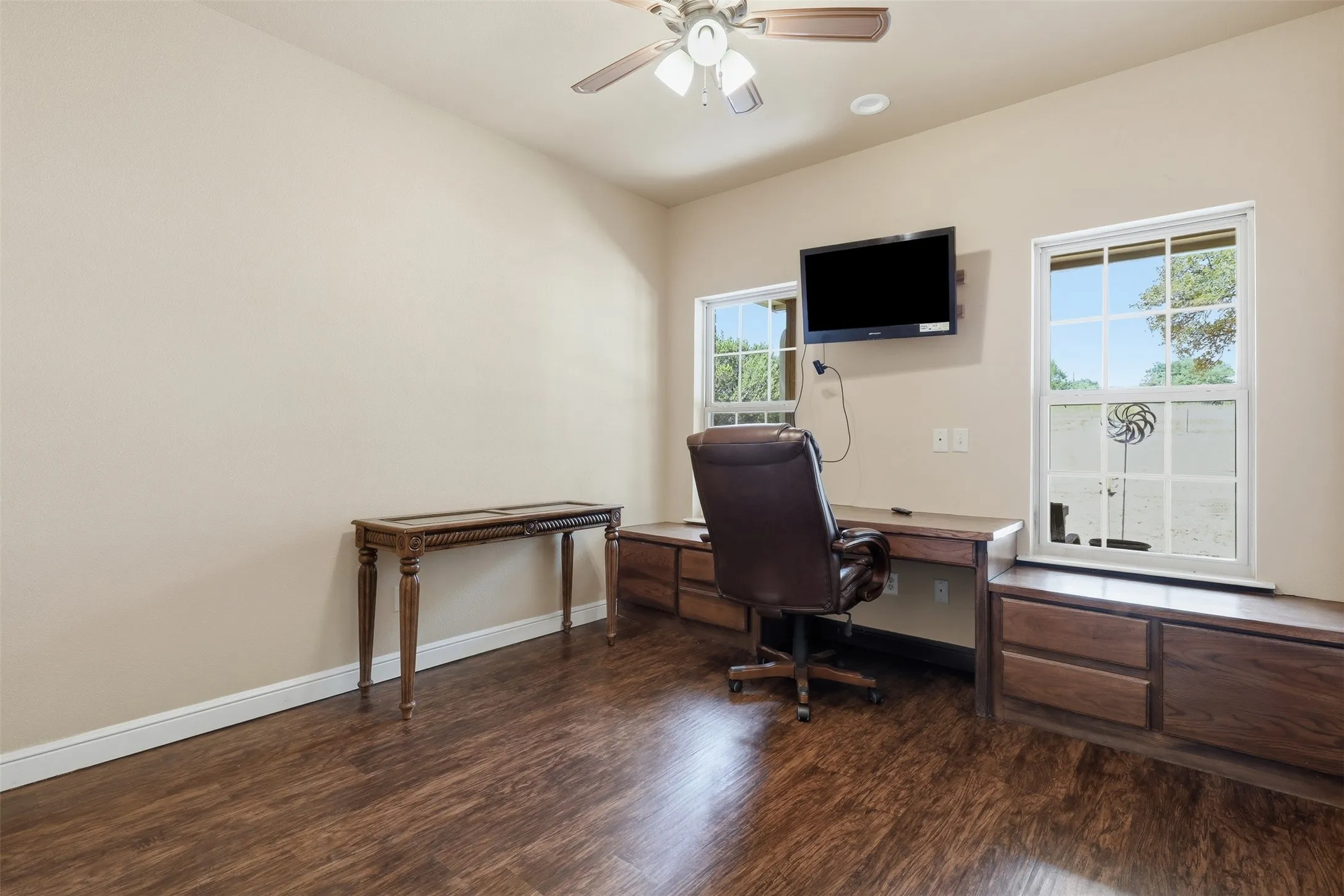 Single Family Residence For Sale in Parker County , 415 Adell Road, Weatherford, Texas 76088, 3 Bedroom, 2 Bathroom, 2 Garage spaces, 1,952 Sqft, built in 2016, mls#21379232, Real Estate Agent in Weatherford, Homes For Sale in Parker county, Homes For Sale in Weatherford, Realtor in Weatherford Texas, Real Estate Brokerage Independent Realty Texas, Luminita Cordes Realtor