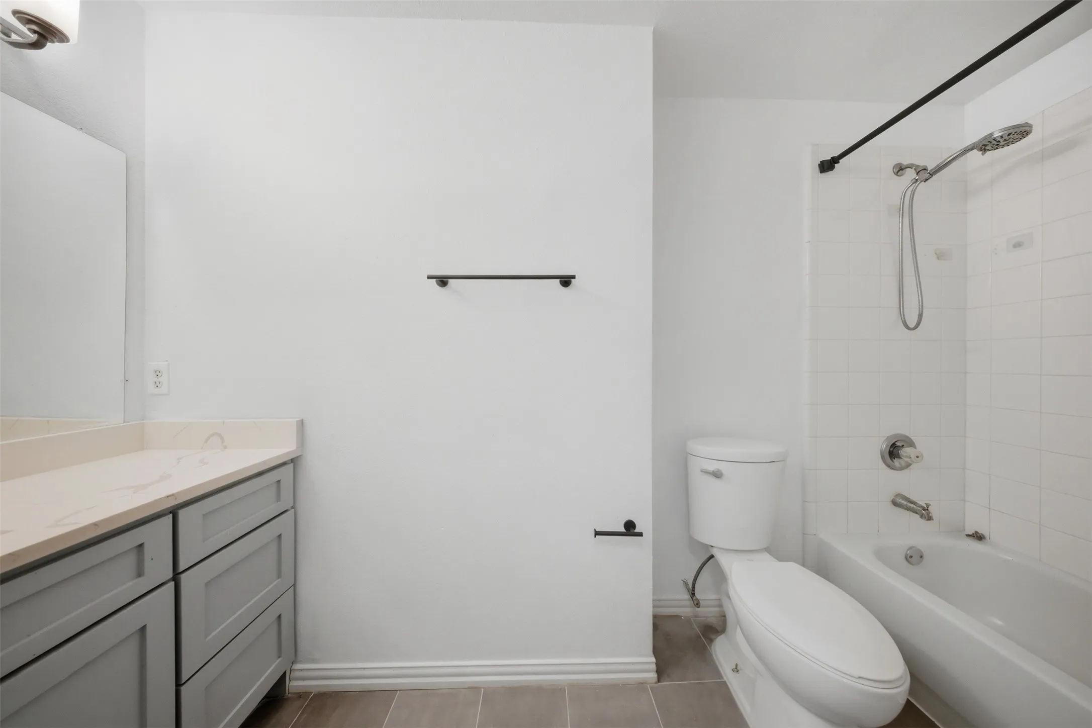Single Family Residence For Sale in Dallas County , 737 Nelson Drive, Cedar Hill, Texas 75104, 4 Bedroom, 2 Bathroom, 2 Garage spaces, 1,785 Sqft, built in 1998, mls#21379204, Real Estate Agent in Cedar Hill, Homes For Sale in Dallas county, Homes For Sale in Cedar Hill, Realtor in Cedar Hill Texas, Real Estate Brokerage Independent Realty Texas, Luminita Cordes Realtor