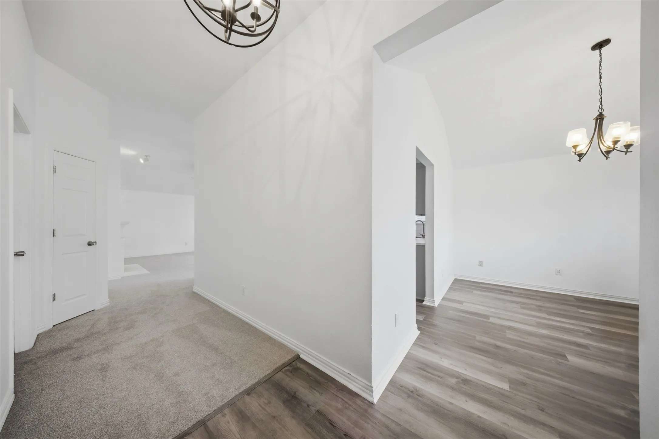 Single Family Residence For Sale in Dallas County , 737 Nelson Drive, Cedar Hill, Texas 75104, 4 Bedroom, 2 Bathroom, 2 Garage spaces, 1,785 Sqft, built in 1998, mls#21379204, Real Estate Agent in Cedar Hill, Homes For Sale in Dallas county, Homes For Sale in Cedar Hill, Realtor in Cedar Hill Texas, Real Estate Brokerage Independent Realty Texas, Luminita Cordes Realtor