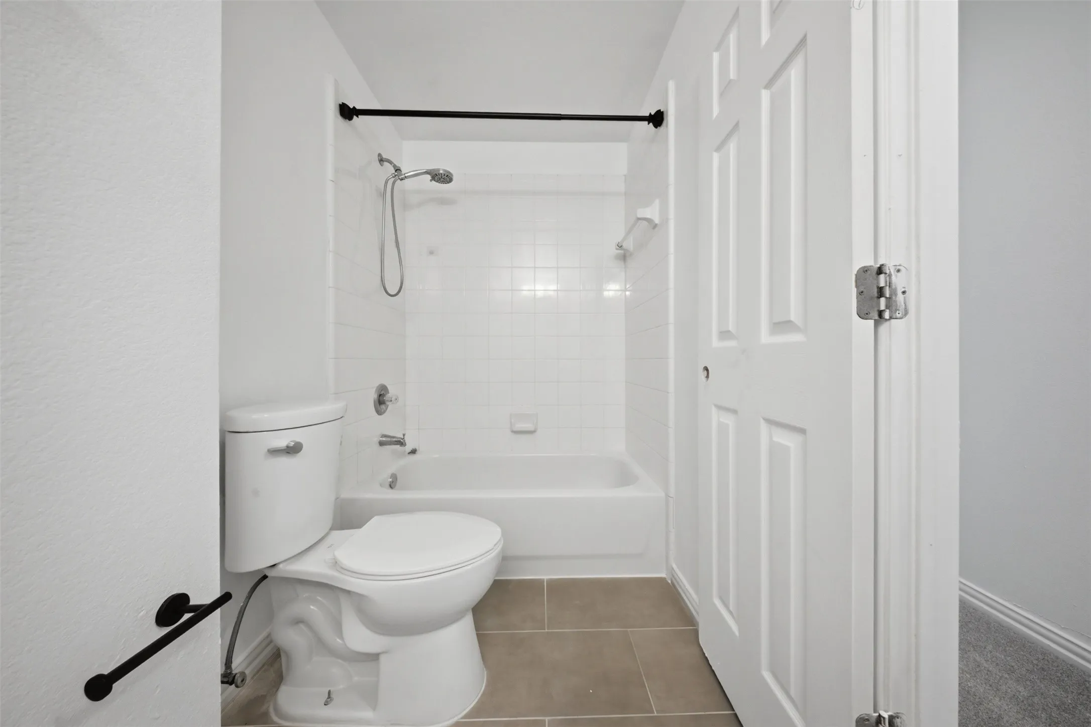 Single Family Residence For Sale in Dallas County , 737 Nelson Drive, Cedar Hill, Texas 75104, 4 Bedroom, 2 Bathroom, 2 Garage spaces, 1,785 Sqft, built in 1998, mls#21379204, Real Estate Agent in Cedar Hill, Homes For Sale in Dallas county, Homes For Sale in Cedar Hill, Realtor in Cedar Hill Texas, Real Estate Brokerage Independent Realty Texas, Luminita Cordes Realtor
