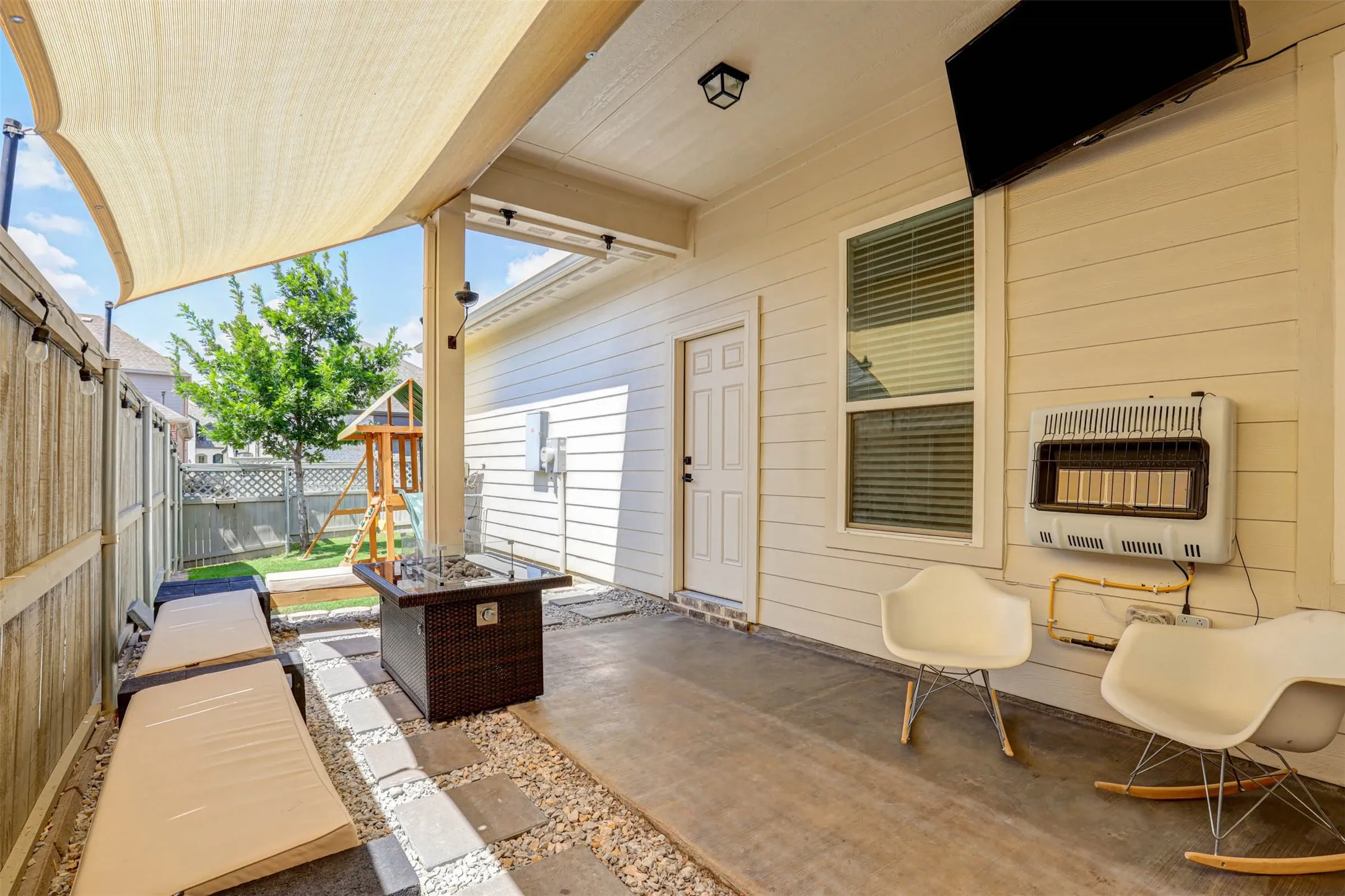 Single Family Residence For Rent in Denton County , 2324 Norma Lane, Northlake, Texas 76247, 4 Bedroom, 3 Bathroom, 2 Garage spaces, 2,389 Sqft, built in 2023, mls#21378394, Real Estate Agent in Northlake, Homes For Rent in Denton county, Homes For Rent in Northlake, Realtor in Northlake Texas, Real Estate Brokerage Independent Realty Texas, Luminita Cordes Realtor