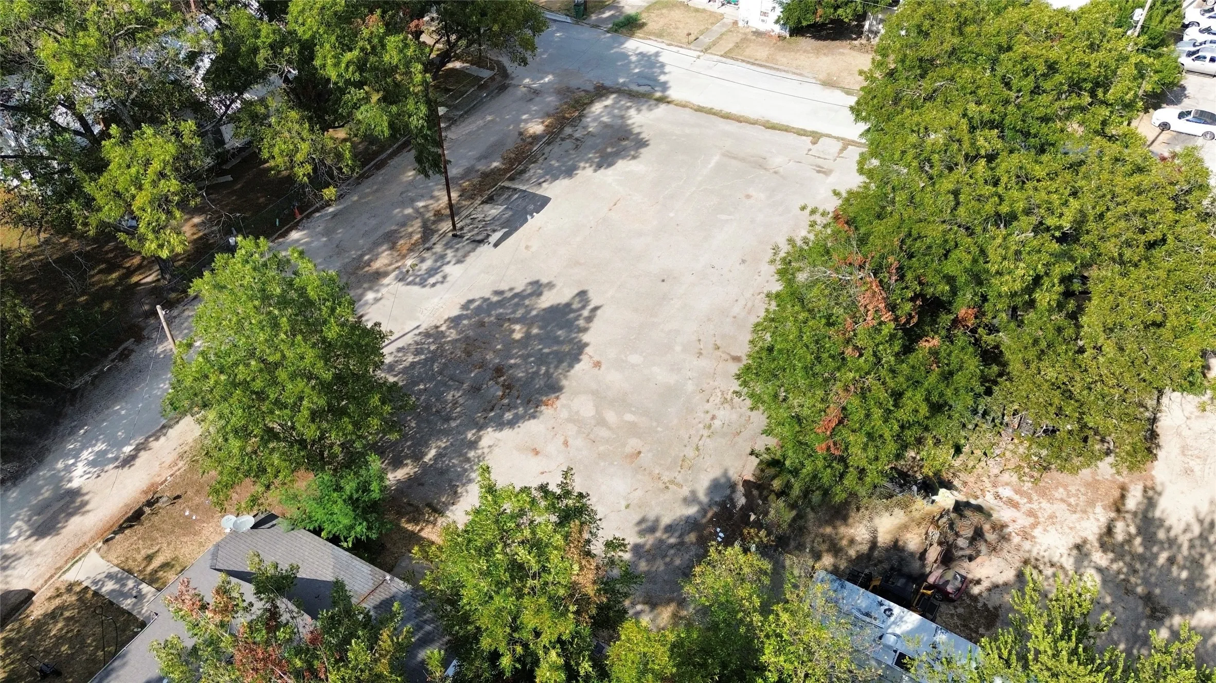 Unimproved Land For Sale in Bosque County , 203 S Avenue H, Clifton, Texas 76634, 0, 0, Garage spaces, 0 Sqft, built in 0, mls#21379234, Real Estate Agent in Clifton, Homes For Sale in Bosque county, Homes For Sale in Clifton, Realtor in Clifton Texas, Real Estate Brokerage Independent Realty Texas, Luminita Cordes Realtor