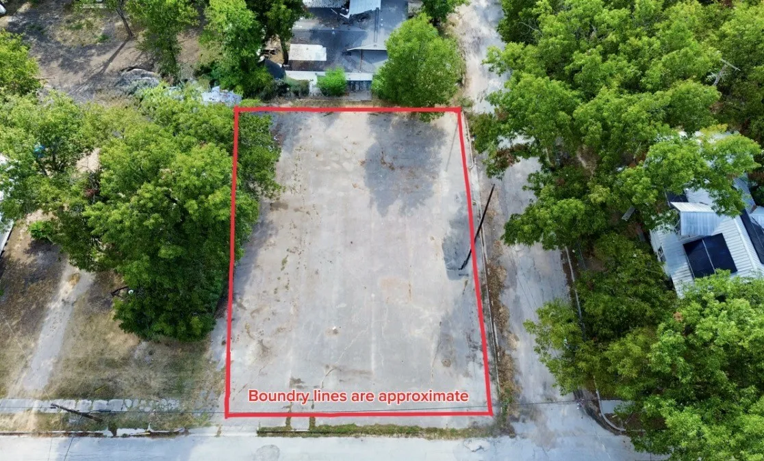 Unimproved Land For Sale in Bosque County , 203 S Avenue H, Clifton, Texas 76634, 0, 0, Garage spaces, 0 Sqft, built in 0, mls#21379234, Real Estate Agent in Clifton, Homes For Sale in Bosque county, Homes For Sale in Clifton, Realtor in Clifton Texas, Real Estate Brokerage Independent Realty Texas, Luminita Cordes Realtor