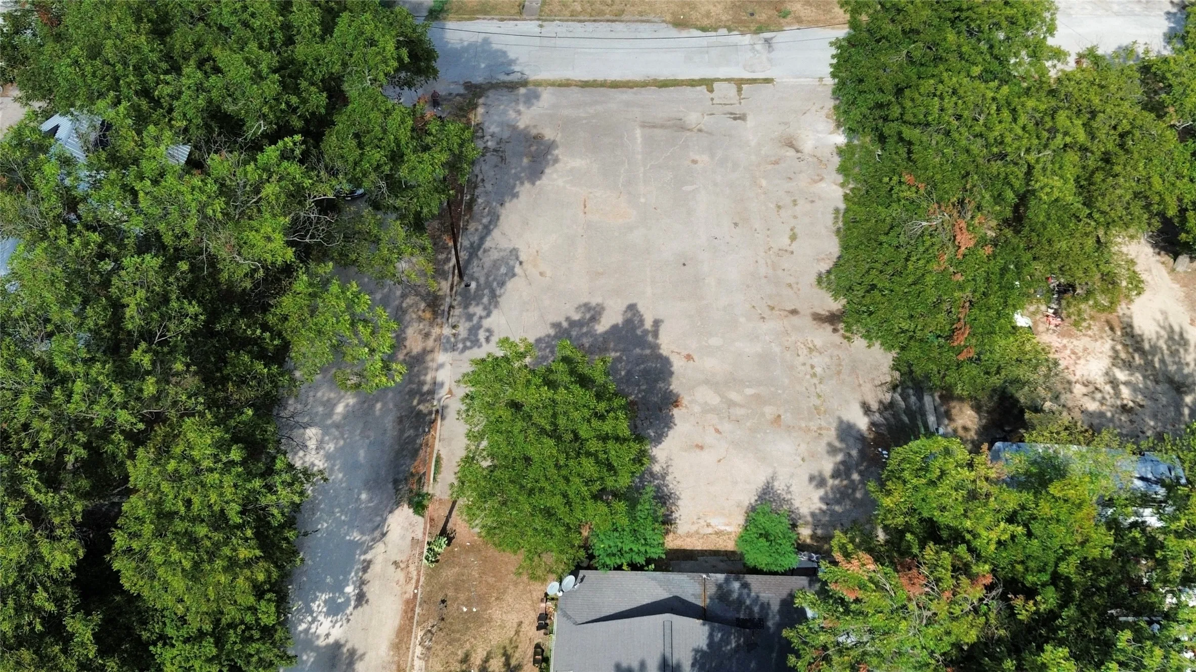 Unimproved Land For Sale in Bosque County , 203 S Avenue H, Clifton, Texas 76634, 0, 0, Garage spaces, 0 Sqft, built in 0, mls#21379234, Real Estate Agent in Clifton, Homes For Sale in Bosque county, Homes For Sale in Clifton, Realtor in Clifton Texas, Real Estate Brokerage Independent Realty Texas, Luminita Cordes Realtor