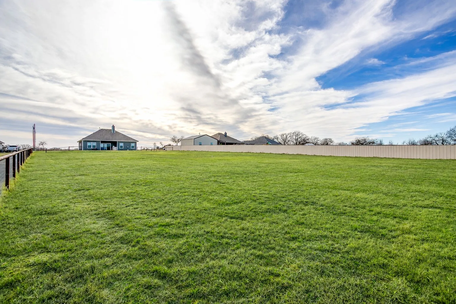 Single Family Residence For Sale in Palo Pinto County , 920 Kite Road, Mineral Wells, Texas 76067, 4 Bedroom, 2 Bathroom, 2 Garage spaces, 1,885 Sqft, built in 2024, mls#21378130, Real Estate Agent in Mineral Wells, Homes For Sale in Palo Pinto county, Homes For Sale in Mineral Wells, Realtor in Mineral Wells Texas, Real Estate Brokerage Independent Realty Texas, Luminita Cordes Realtor