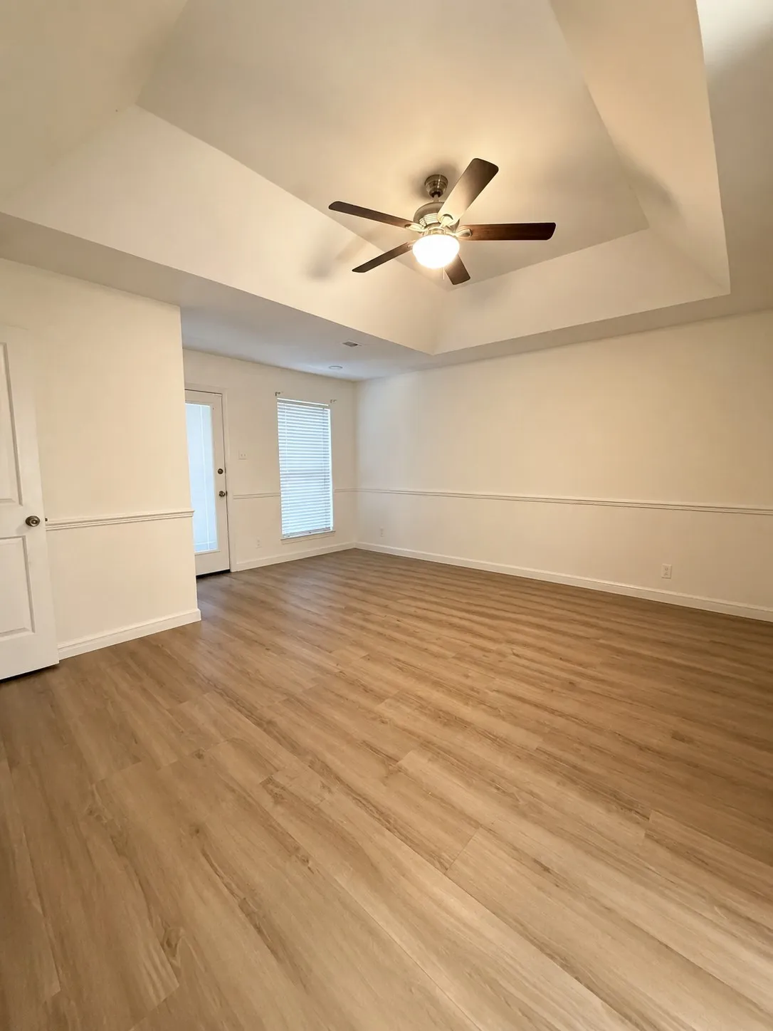 Single Family Residence For Rent in Dallas County , 1213 Parkrow Place, Irving, Texas 75060, 3 Bedroom, 3 Bathroom, 2 Garage spaces, 2,076 Sqft, built in 1984, mls#21379243, Real Estate Agent in Irving, Homes For Rent in Dallas county, Homes For Rent in Irving, Realtor in Irving Texas, Real Estate Brokerage Independent Realty Texas, Luminita Cordes Realtor
