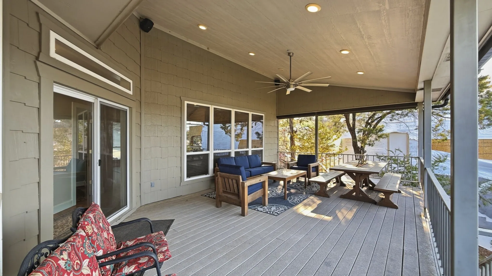 Single Family Residence For Sale in Palo Pinto County , 503 Neeleys Slough Drive, Possum Kingdom Lake, Texas 76449, 4 Bedroom, 3 Bathroom, Garage spaces, 2,338 Sqft, built in 2000, mls#21374415, Real Estate Agent in Possum Kingdom Lake, Homes For Sale in Palo Pinto county, Homes For Sale in Possum Kingdom Lake, Realtor in Possum Kingdom Lake Texas, Real Estate Brokerage Independent Realty Texas, Luminita Cordes Realtor