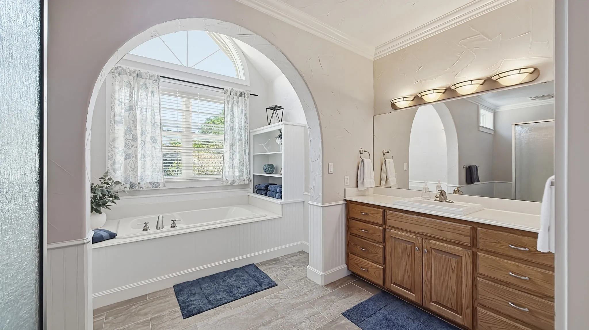 Single Family Residence For Sale in Palo Pinto County , 503 Neeleys Slough Drive, Possum Kingdom Lake, Texas 76449, 4 Bedroom, 3 Bathroom, Garage spaces, 2,338 Sqft, built in 2000, mls#21374415, Real Estate Agent in Possum Kingdom Lake, Homes For Sale in Palo Pinto county, Homes For Sale in Possum Kingdom Lake, Realtor in Possum Kingdom Lake Texas, Real Estate Brokerage Independent Realty Texas, Luminita Cordes Realtor
