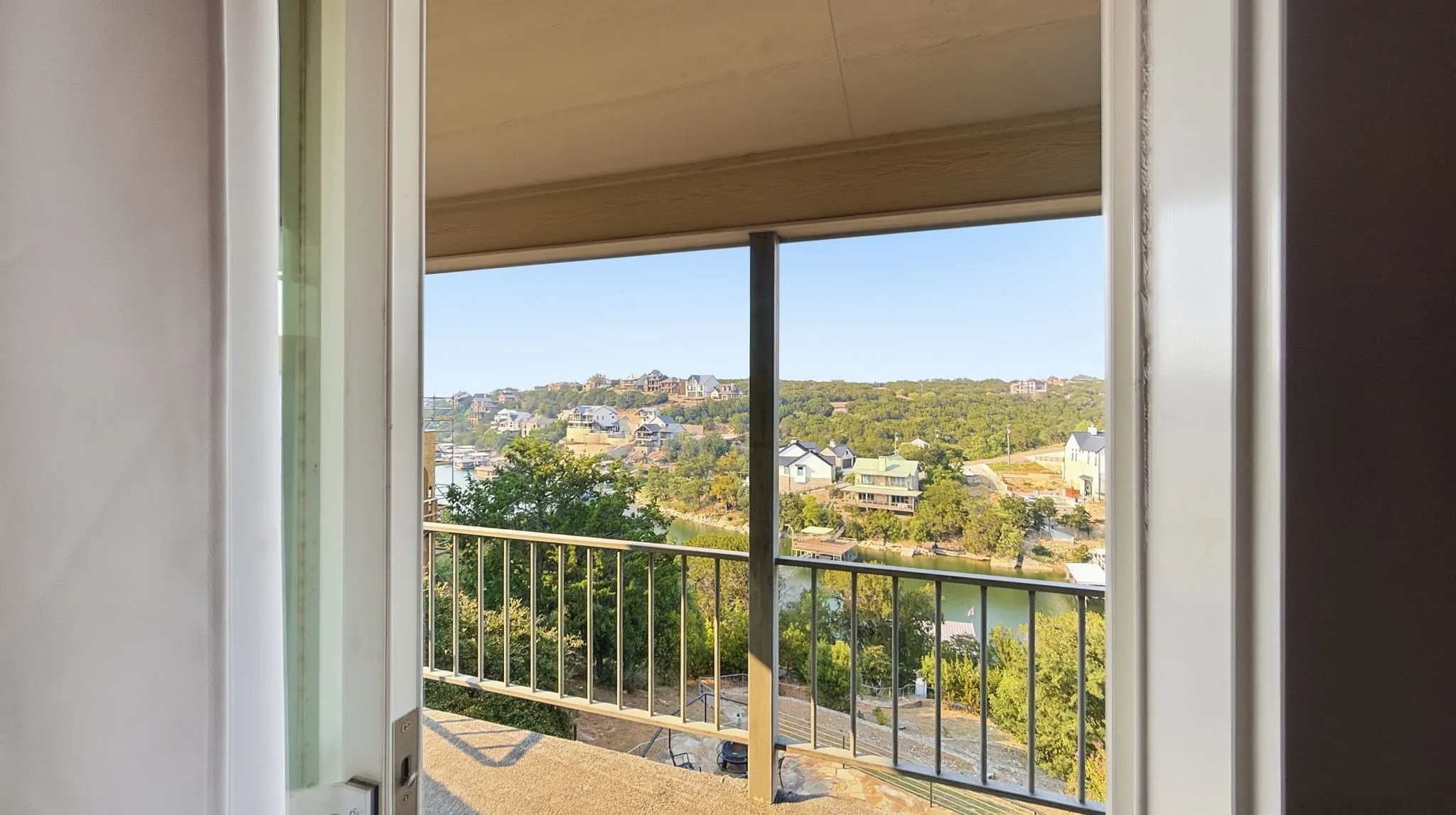 Single Family Residence For Sale in Palo Pinto County , 503 Neeleys Slough Drive, Possum Kingdom Lake, Texas 76449, 4 Bedroom, 3 Bathroom, Garage spaces, 2,338 Sqft, built in 2000, mls#21374415, Real Estate Agent in Possum Kingdom Lake, Homes For Sale in Palo Pinto county, Homes For Sale in Possum Kingdom Lake, Realtor in Possum Kingdom Lake Texas, Real Estate Brokerage Independent Realty Texas, Luminita Cordes Realtor