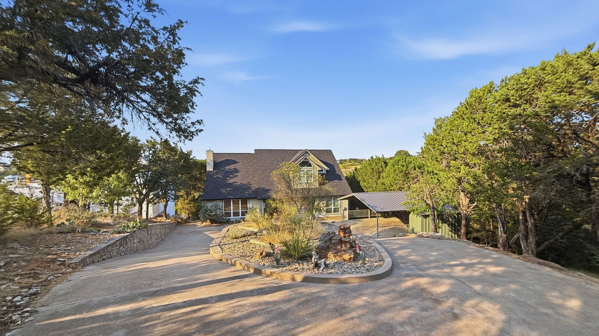 Single Family Residence For Sale in Palo Pinto County , 503 Neeleys Slough Drive, Possum Kingdom Lake, Texas 76449, 4 Bedroom, 3 Bathroom, Garage spaces, 2,338 Sqft, built in 2000, mls#21374415, Real Estate Agent in Possum Kingdom Lake, Homes For Sale in Palo Pinto county, Homes For Sale in Possum Kingdom Lake, Realtor in Possum Kingdom Lake Texas, Real Estate Brokerage Independent Realty Texas, Luminita Cordes Realtor