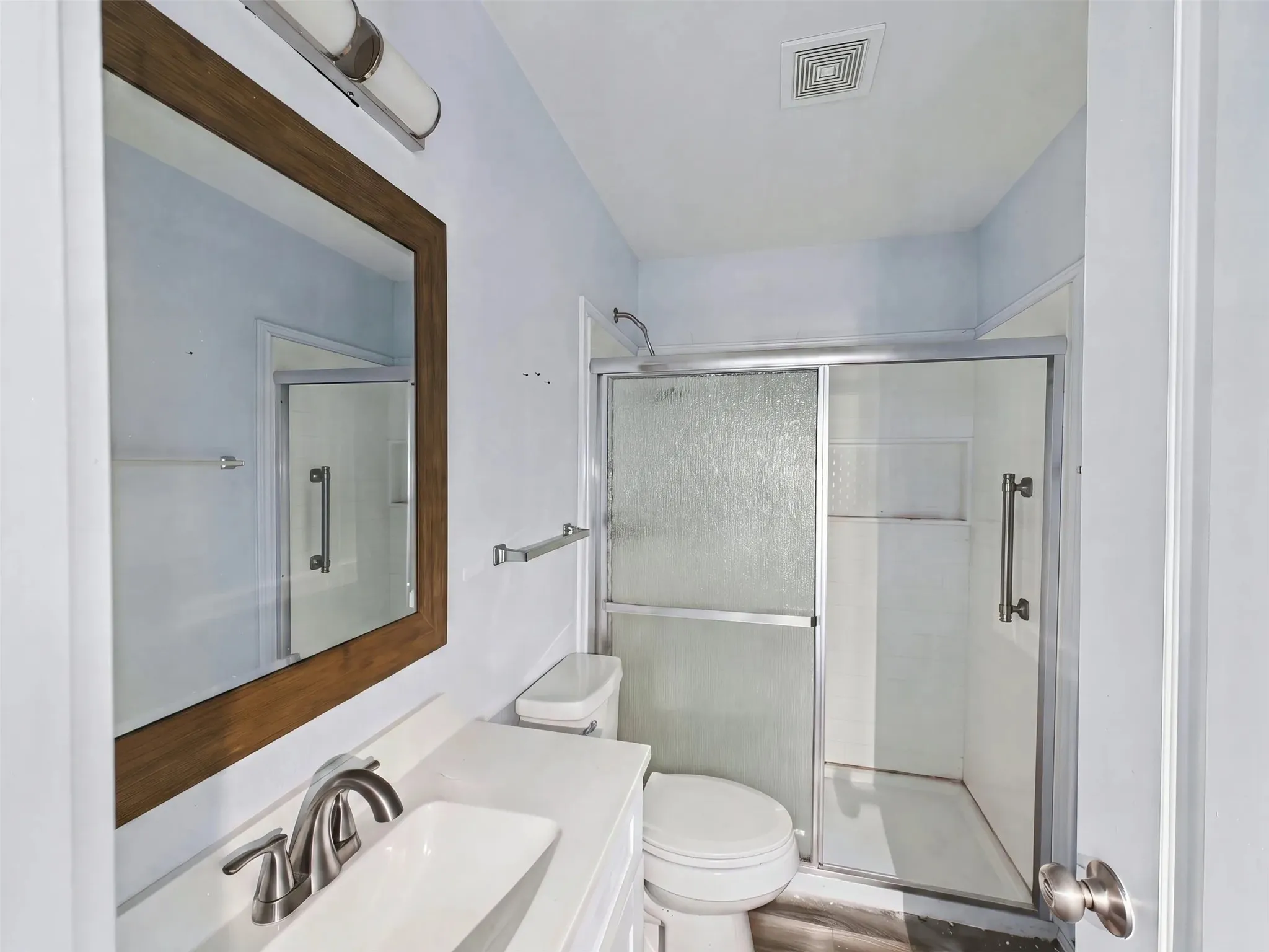 Single Family Residence For Sale in Dallas County , 4410 Harvey Drive, Mesquite, Texas 75150, 3 Bedroom, 2 Bathroom, Garage spaces, 1,442 Sqft, built in 1958, mls#21379129, Real Estate Agent in Mesquite, Homes For Sale in Dallas county, Homes For Sale in Mesquite, Realtor in Mesquite Texas, Real Estate Brokerage Independent Realty Texas, Luminita Cordes Realtor