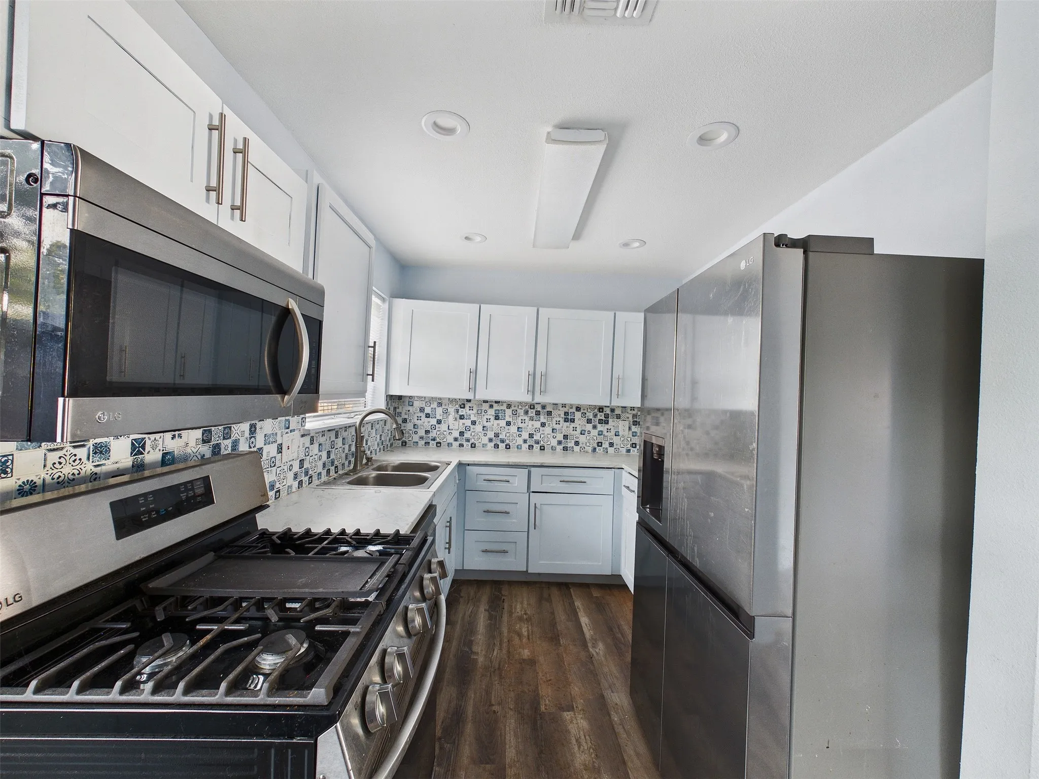 Single Family Residence For Sale in Dallas County , 4410 Harvey Drive, Mesquite, Texas 75150, 3 Bedroom, 2 Bathroom, Garage spaces, 1,442 Sqft, built in 1958, mls#21379129, Real Estate Agent in Mesquite, Homes For Sale in Dallas county, Homes For Sale in Mesquite, Realtor in Mesquite Texas, Real Estate Brokerage Independent Realty Texas, Luminita Cordes Realtor