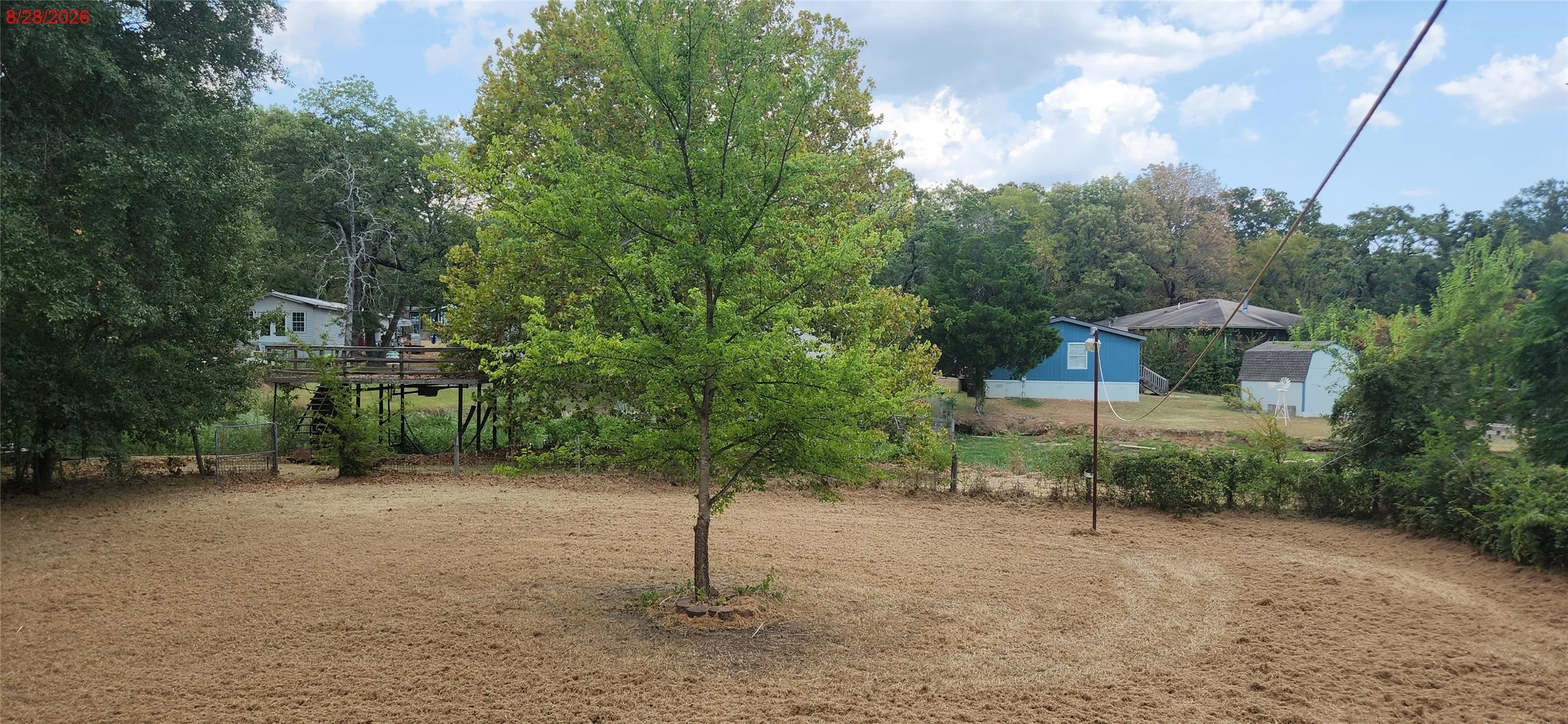 Single Family Residence For Sale in Henderson County , 6184 Cherokee Trail, Mabank, Texas 75156, 1 Bedroom, 1 Bathroom, Garage spaces, 920 Sqft, built in 1987, mls#21379248, Real Estate Agent in Mabank, Homes For Sale in Henderson county, Homes For Sale in Mabank, Realtor in Mabank Texas, Real Estate Brokerage Independent Realty Texas, Luminita Cordes Realtor