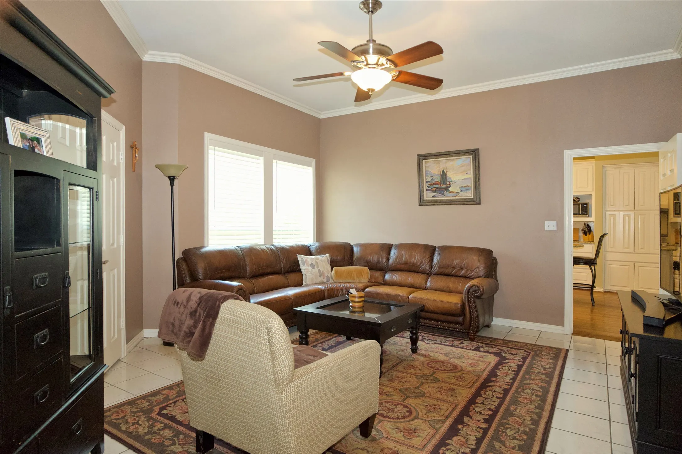 Single Family Residence For Sale in Cooke County , 301 Hillside Drive, Muenster, Texas 76252, 3 Bedroom, 3 Bathroom, 4 Garage spaces, 2,609 Sqft, built in 1999, mls#21377276, Real Estate Agent in Muenster, Homes For Sale in Cooke county, Homes For Sale in Muenster, Realtor in Muenster Texas, Real Estate Brokerage Independent Realty Texas, Luminita Cordes Realtor