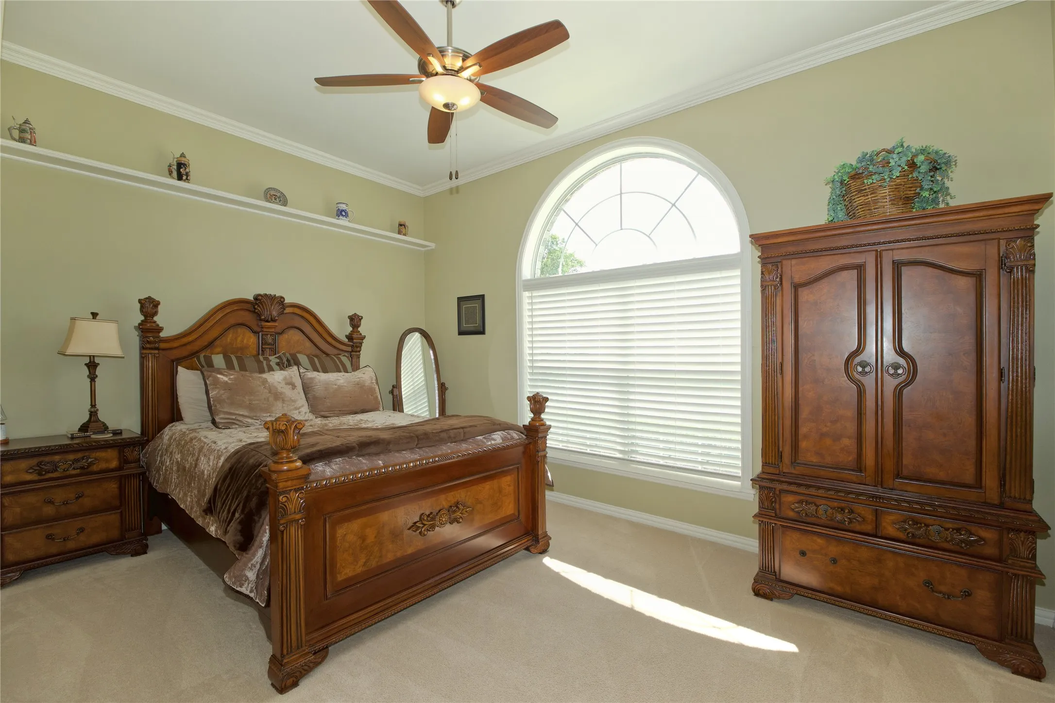 Single Family Residence For Sale in Cooke County , 301 Hillside Drive, Muenster, Texas 76252, 3 Bedroom, 3 Bathroom, 4 Garage spaces, 2,609 Sqft, built in 1999, mls#21377276, Real Estate Agent in Muenster, Homes For Sale in Cooke county, Homes For Sale in Muenster, Realtor in Muenster Texas, Real Estate Brokerage Independent Realty Texas, Luminita Cordes Realtor