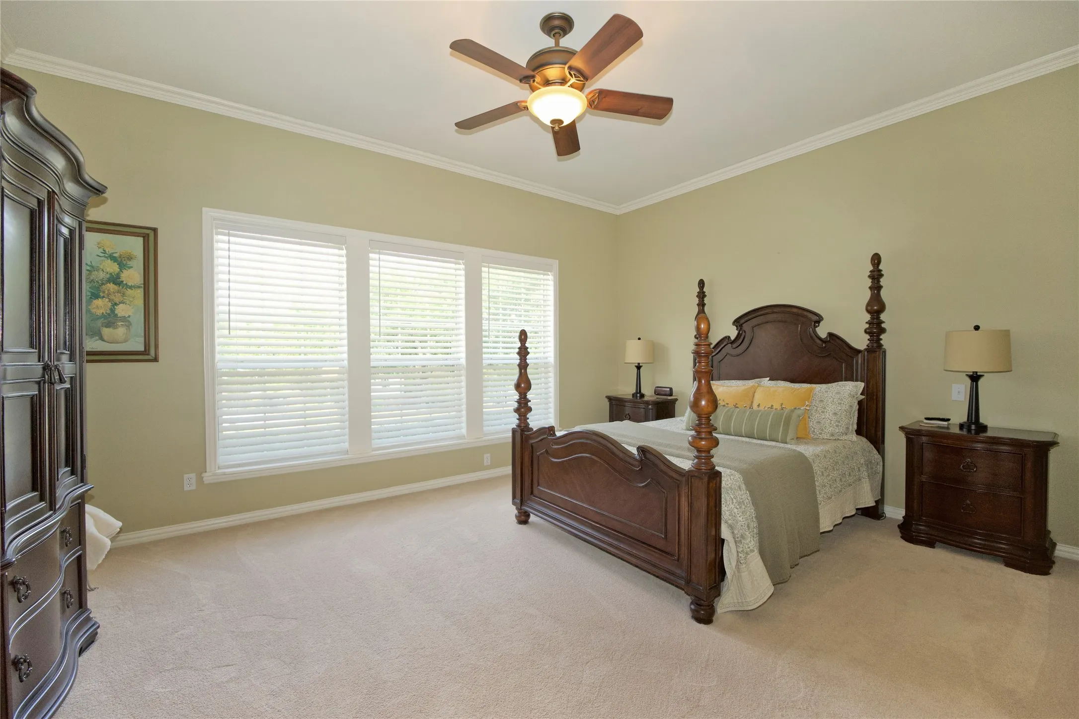 Single Family Residence For Sale in Cooke County , 301 Hillside Drive, Muenster, Texas 76252, 3 Bedroom, 3 Bathroom, 4 Garage spaces, 2,609 Sqft, built in 1999, mls#21377276, Real Estate Agent in Muenster, Homes For Sale in Cooke county, Homes For Sale in Muenster, Realtor in Muenster Texas, Real Estate Brokerage Independent Realty Texas, Luminita Cordes Realtor