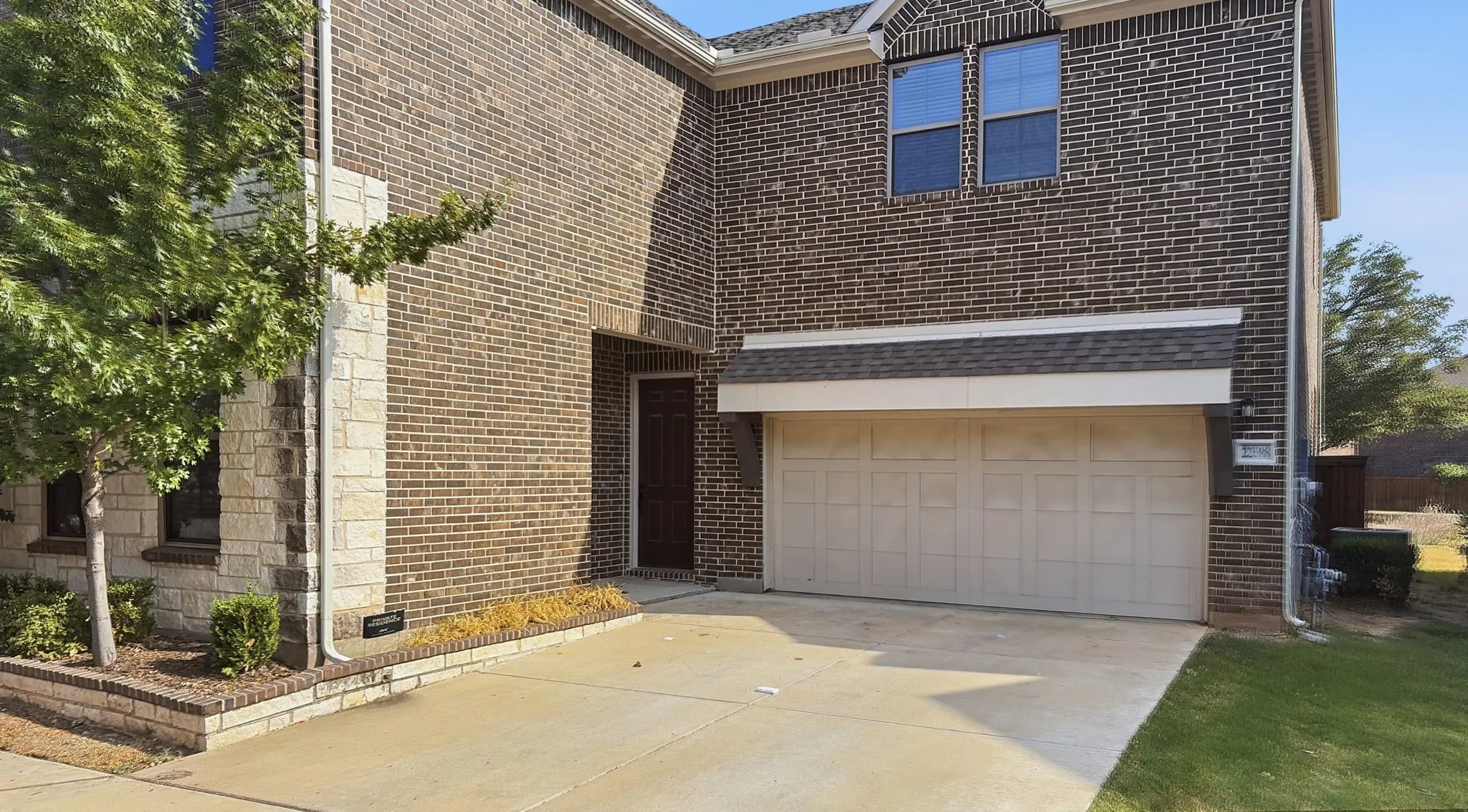 Single Family Residence For Rent in Dallas County , 238 Woodson Street, Irving, Texas 75063, 4 Bedroom, 3 Bathroom, 2 Garage spaces, 2,356 Sqft, built in 2020, mls#21379253, Real Estate Agent in Irving, Homes For Rent in Dallas county, Homes For Rent in Irving, Realtor in Irving Texas, Real Estate Brokerage Independent Realty Texas, Luminita Cordes Realtor