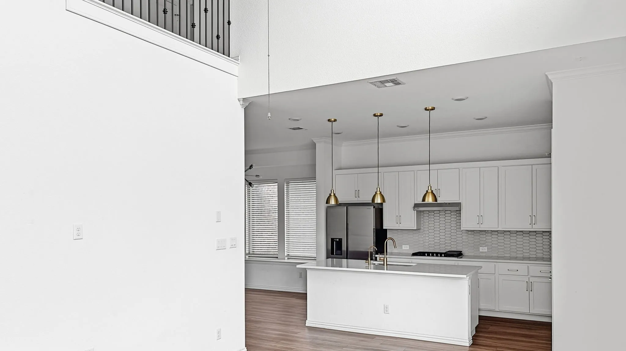 Single Family Residence For Rent in Dallas County , 238 Woodson Street, Irving, Texas 75063, 4 Bedroom, 3 Bathroom, 2 Garage spaces, 2,356 Sqft, built in 2020, mls#21379253, Real Estate Agent in Irving, Homes For Rent in Dallas county, Homes For Rent in Irving, Realtor in Irving Texas, Real Estate Brokerage Independent Realty Texas, Luminita Cordes Realtor