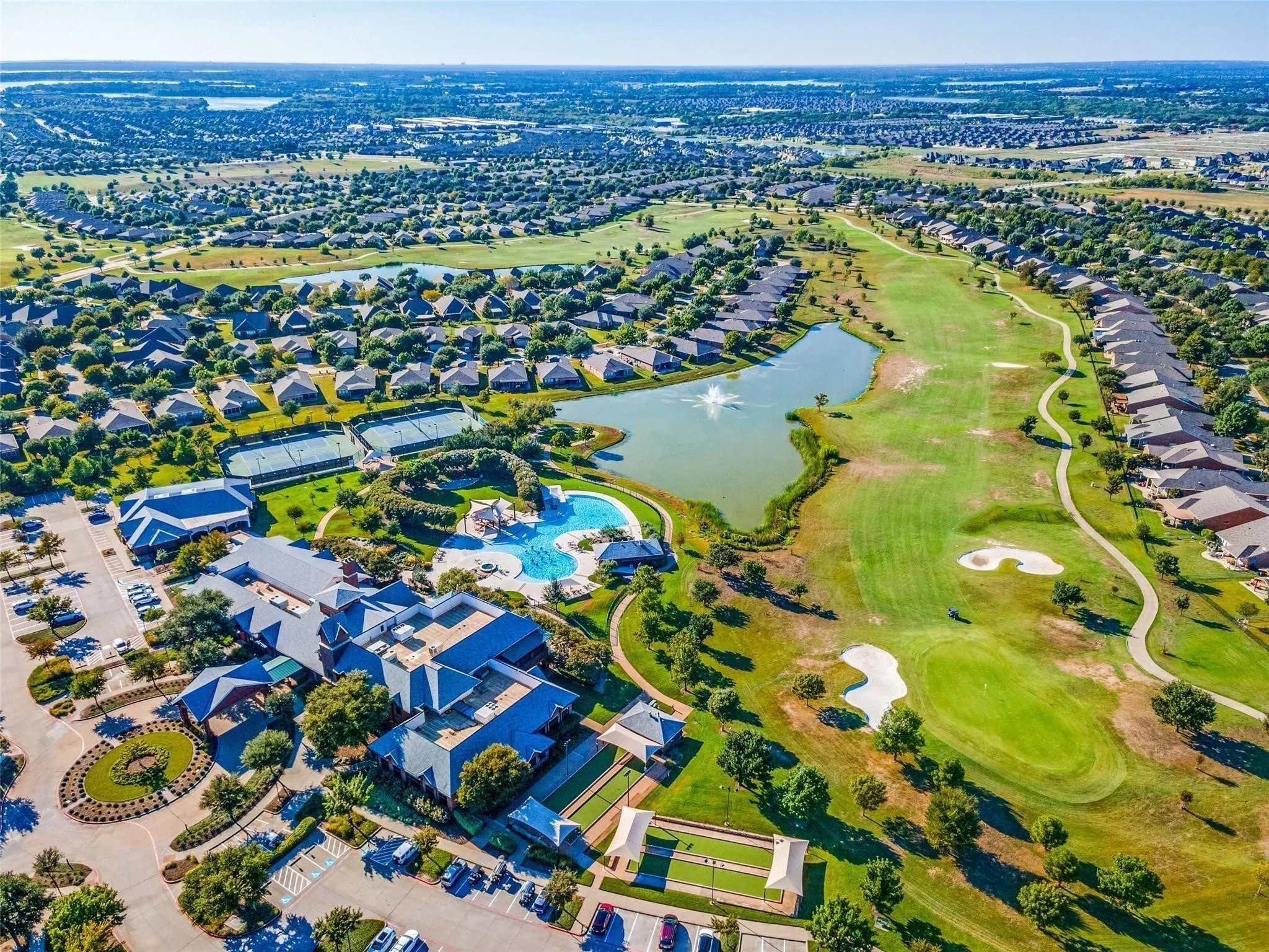 Single Family Residence For Sale in Denton County , 7881 Hogan Court, Frisco, Texas 75036, 2 Bedroom, 2 Bathroom, 2 Garage spaces, 1,442 Sqft, built in 2008, mls#21379250, Real Estate Agent in Frisco, Homes For Sale in Denton county, Homes For Sale in Frisco, Realtor in Frisco Texas, Real Estate Brokerage Independent Realty Texas, Luminita Cordes Realtor