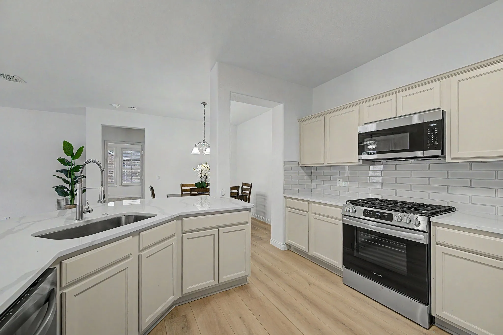 NEW painted kitchen cabinets